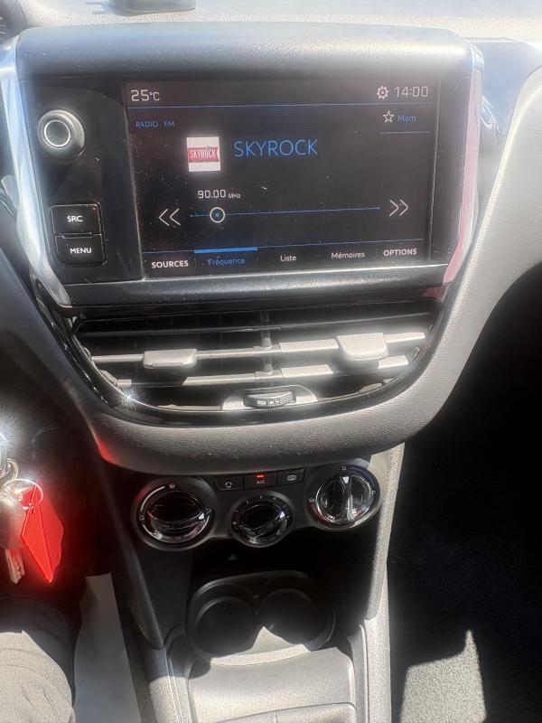 Peugeot 208 VTI 82CV ACTIVE BVM5