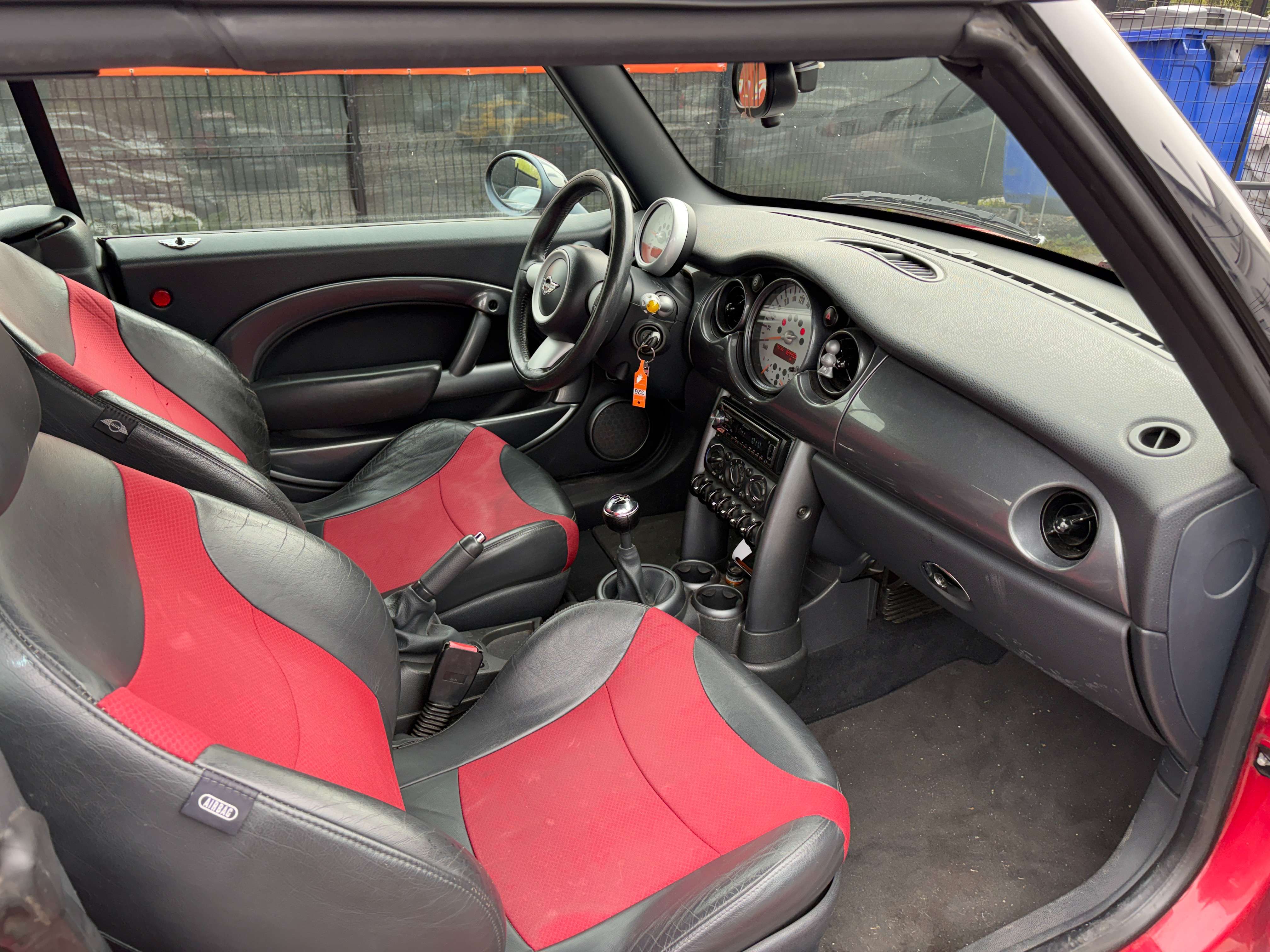 MINI One Cabrio 1.6i 16v