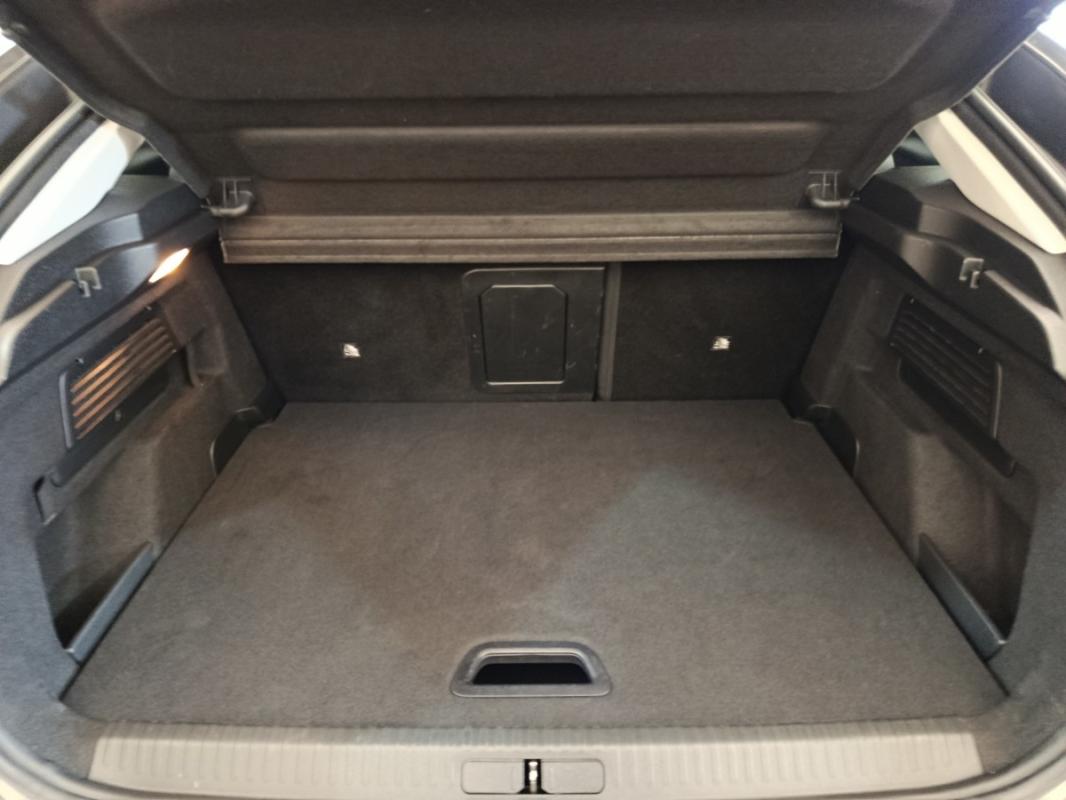 Citroen C4 III BlueHDi 130 S&S EAT8 Shine
