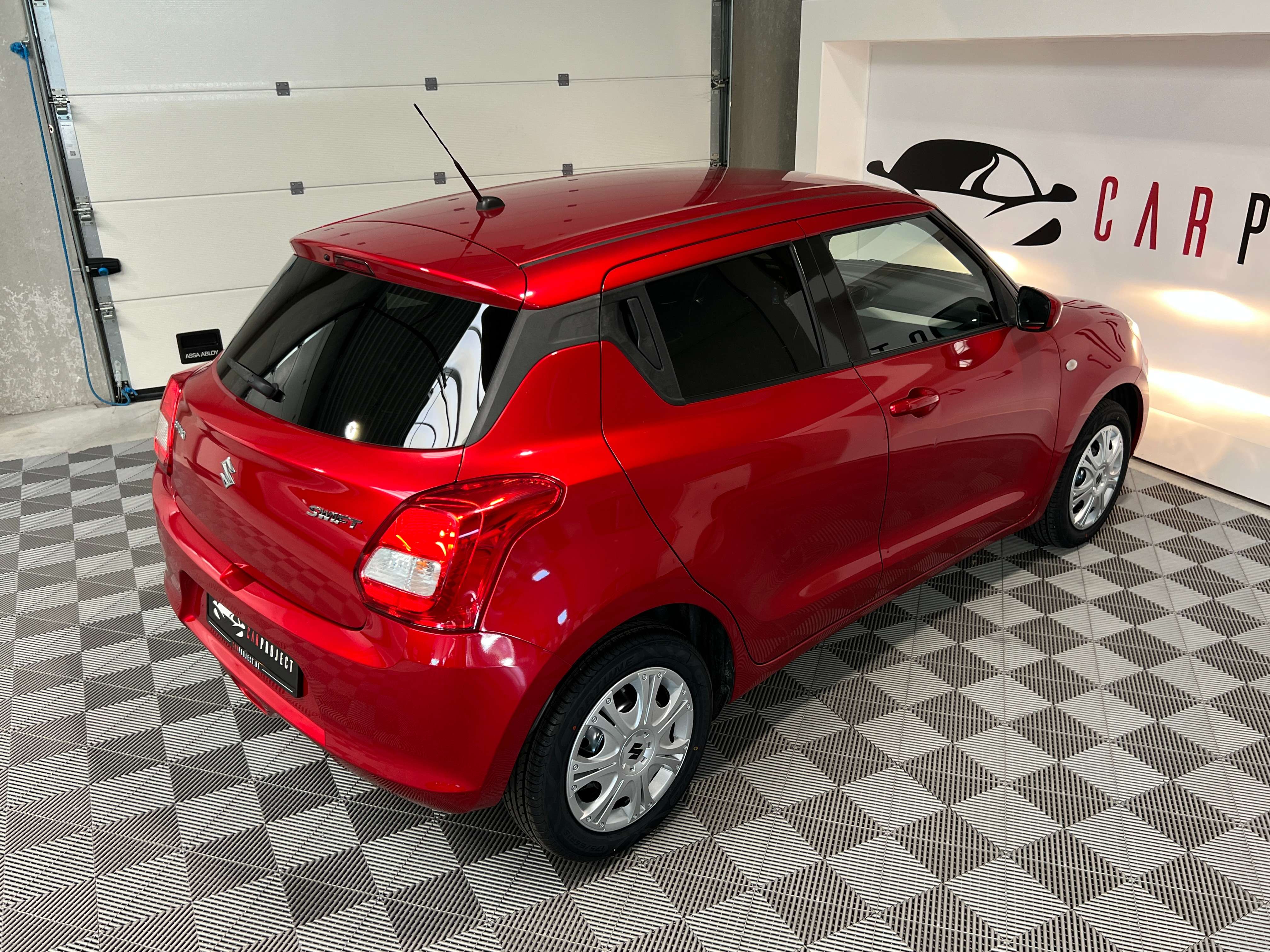 Suzuki Swift Swift 1.2 ESSENCE /CLIM/GPS/CAMERA DE RECULE/BLUETOOTH..