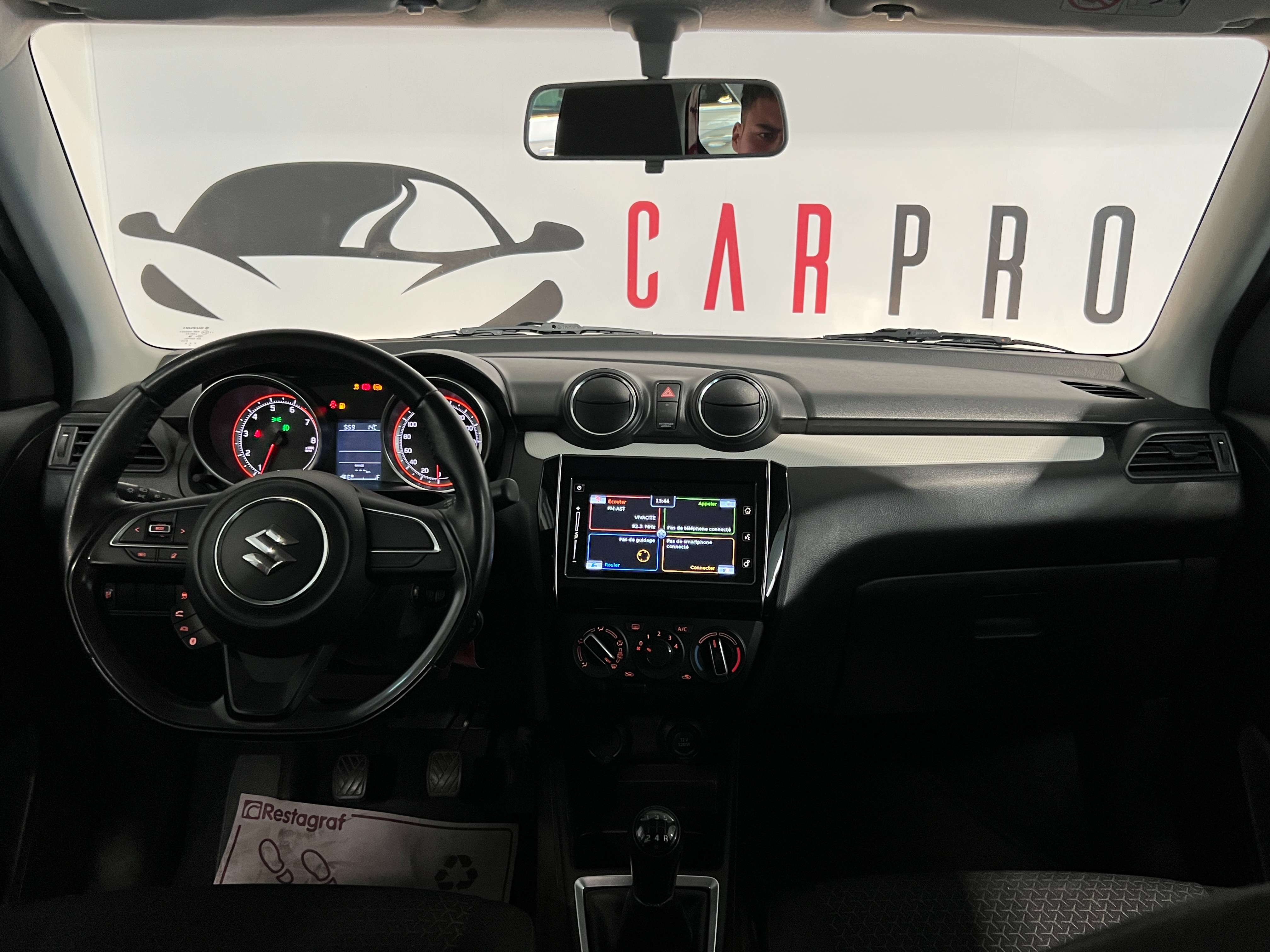 Suzuki Swift Swift 1.2 ESSENCE /CLIM/GPS/CAMERA DE RECULE/BLUETOOTH..