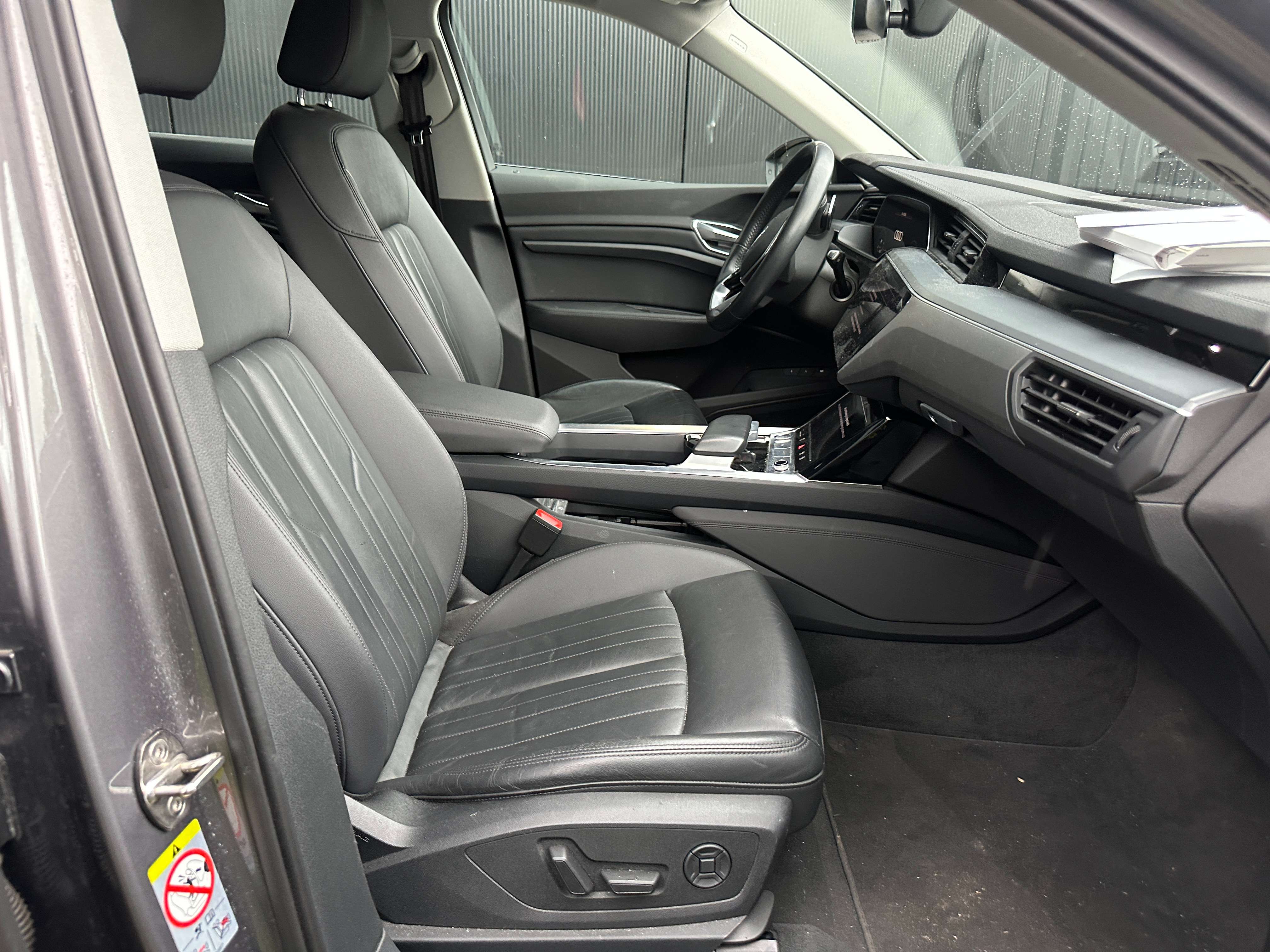 Audi e-tron E-Tron 71 kWh 50 Quattro Advanced/Pano dak/18595+BTW
