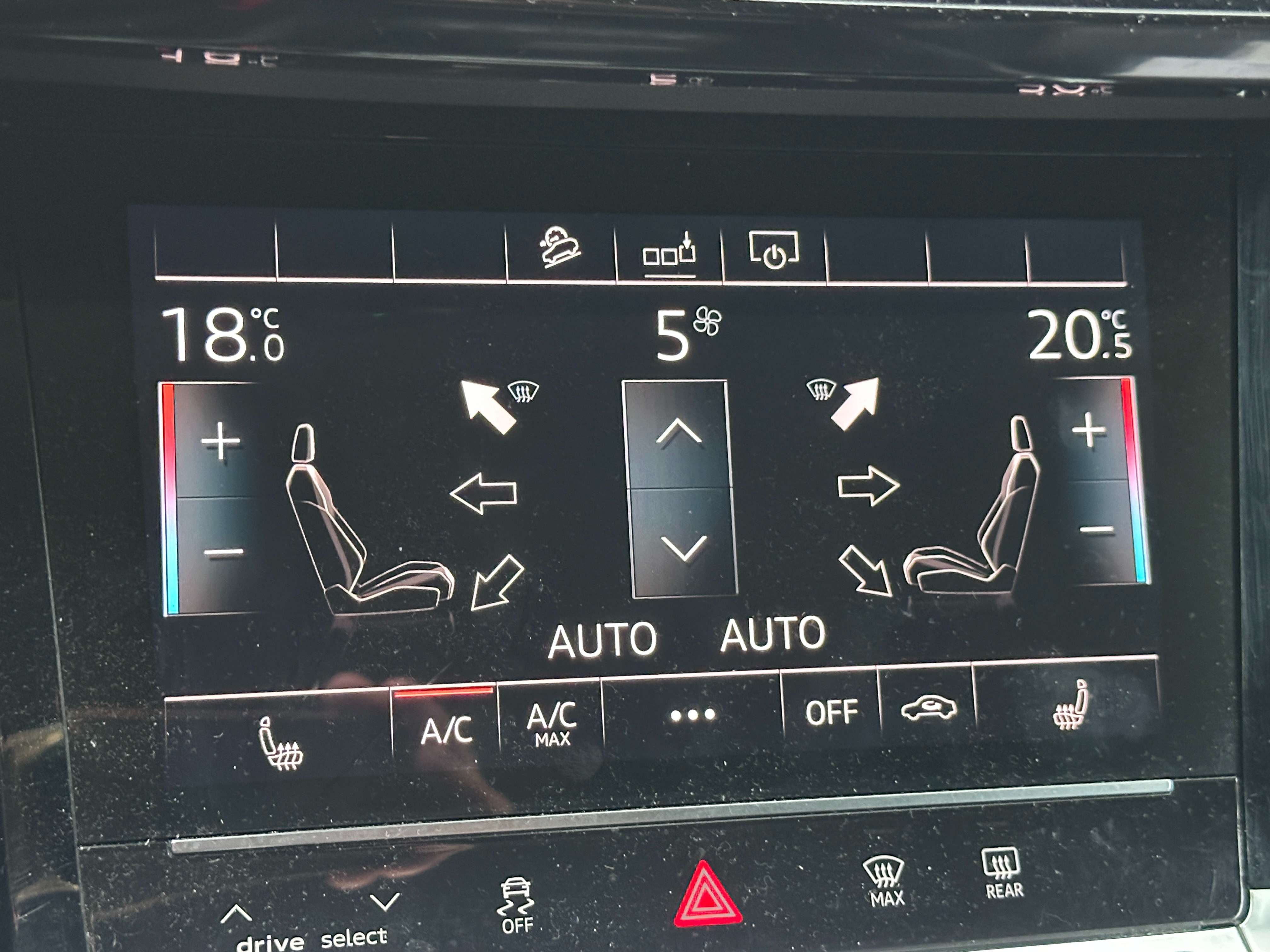 Audi e-tron E-Tron 71 kWh 50 Quattro Advanced/Pano dak/18595+BTW