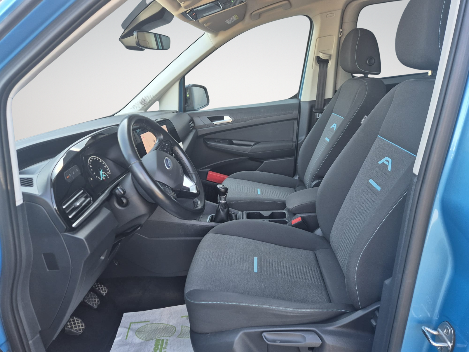 Ford Tourneo Connect 1.5 EcoBoost Active 5pl. / Carplay / Camera / Navigation / Garantie 12 Mois