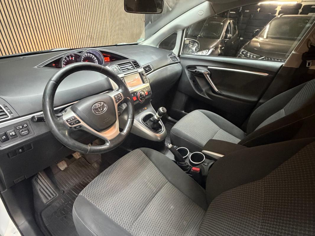 Toyota Verso 2.2 D-CAT DPF COMFORT 7PLACE