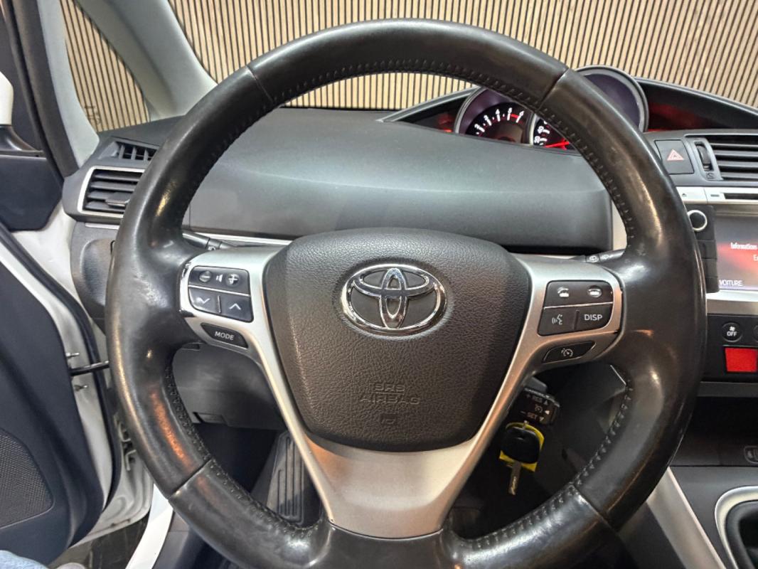 Toyota Verso 2.2 D-CAT DPF COMFORT 7PLACE