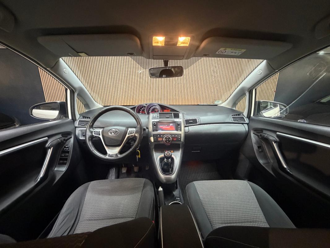 Toyota Verso 2.2 D-CAT DPF COMFORT 7PLACE