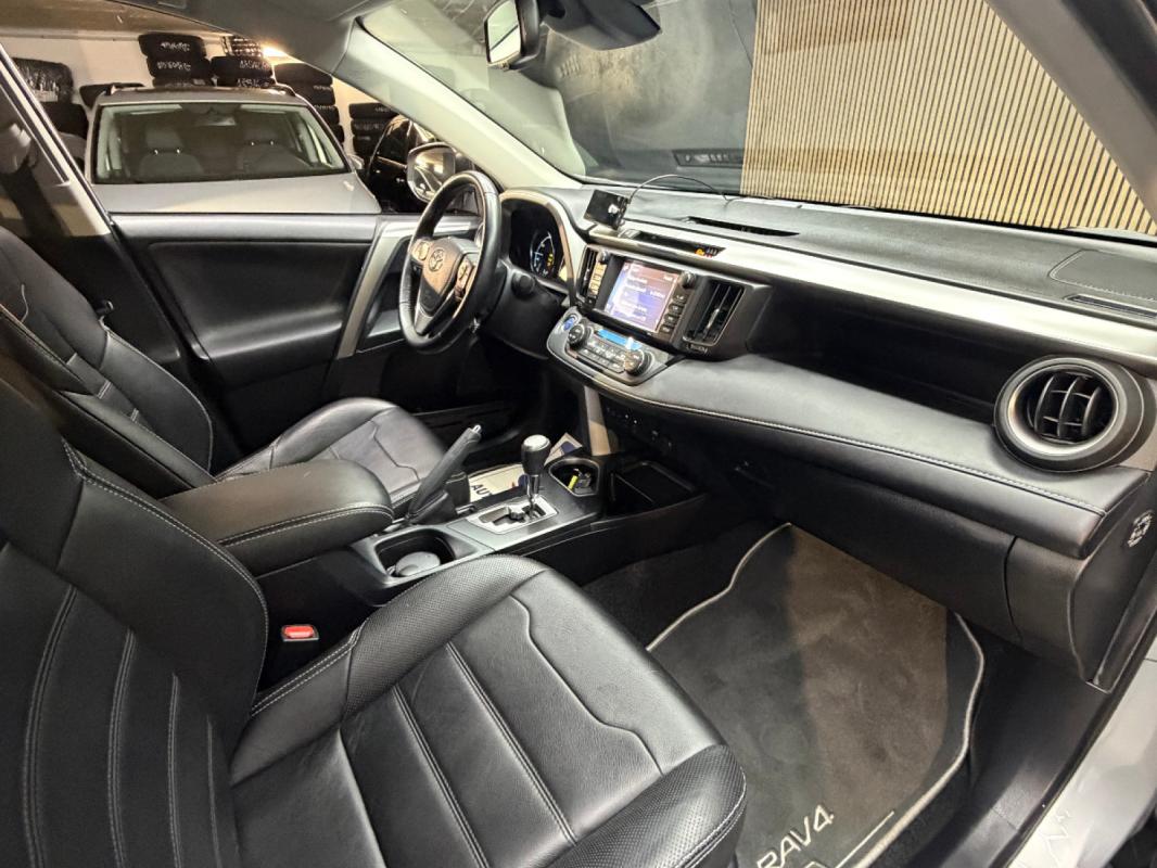 Toyota Rav 4 HYBRIDE 197ch AWD Design
