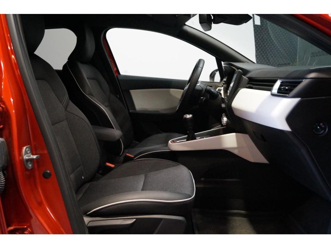 Renault Clio 1.0 Tce - 90 V BERLINE Techno PHASE 1