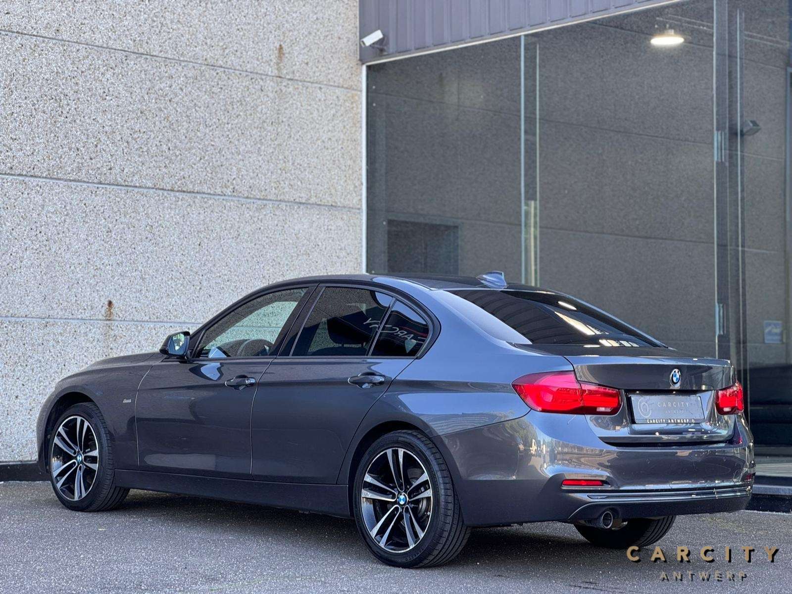 BMW 316 316 d 2.0 (EU6c) Sportline 2018 | NAVI | LED | BLUETOOTH |