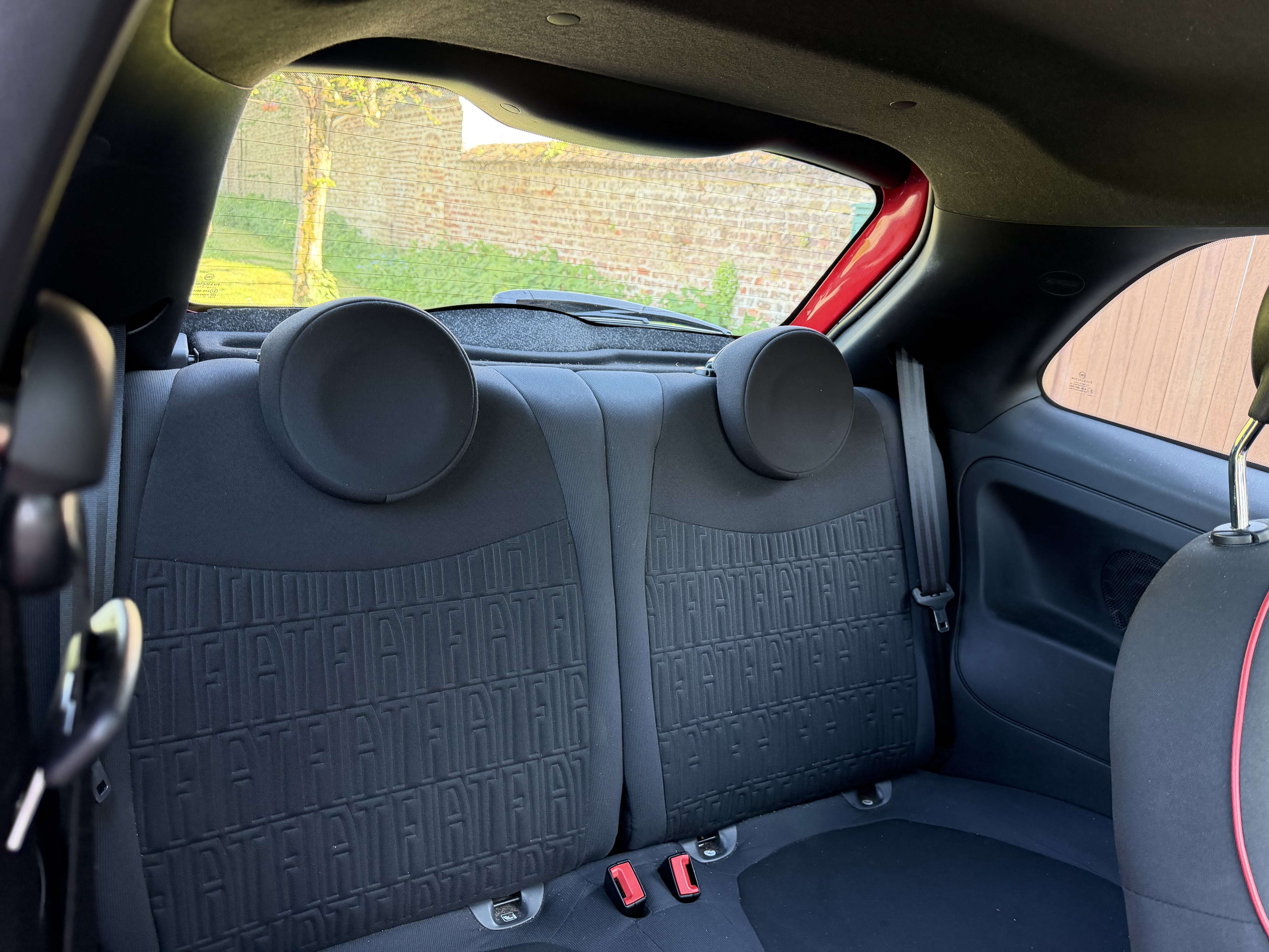 Fiat 500 1.0i MHEV Red *PANO*CARPLAY*AIRCO*