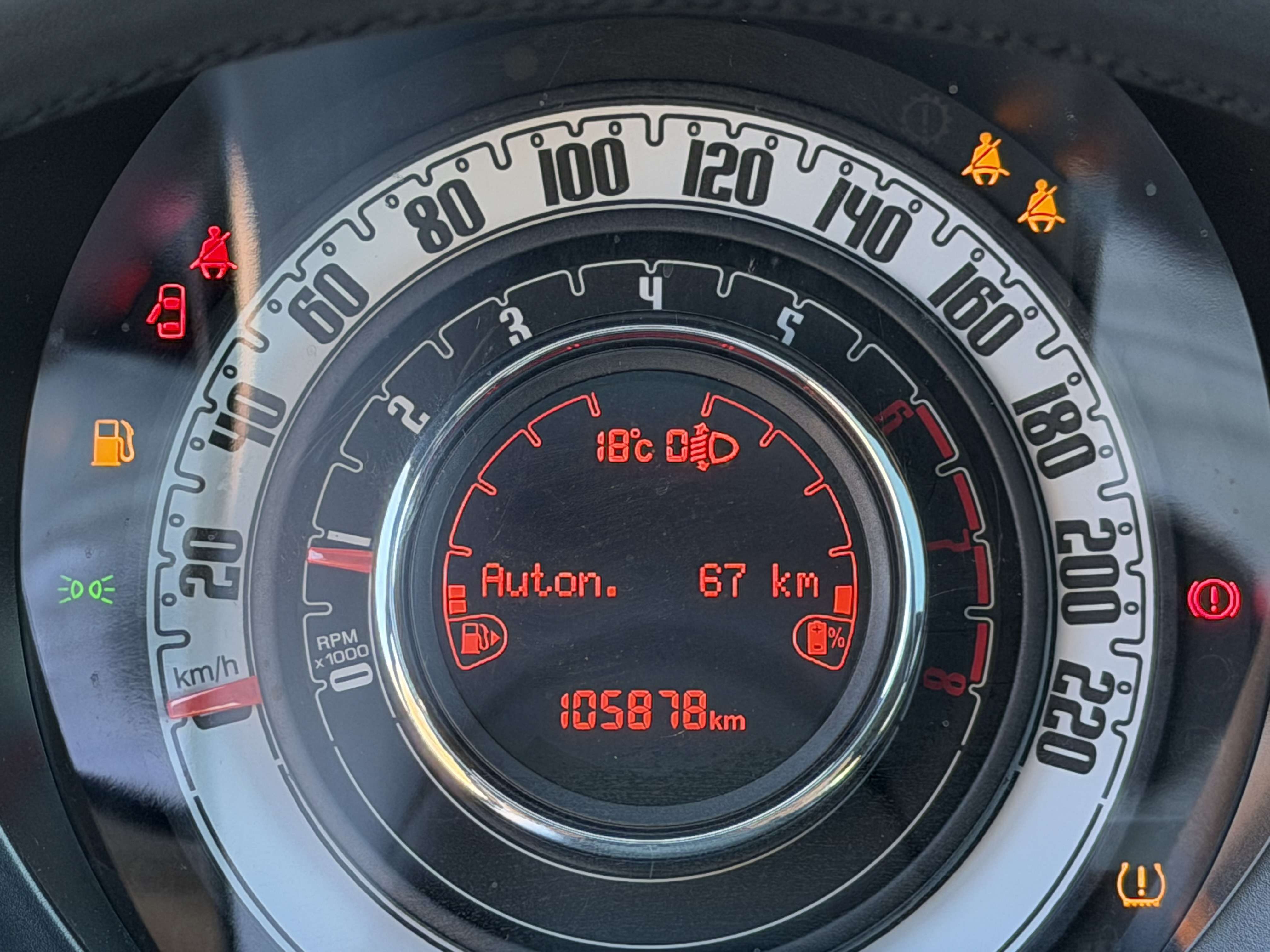 Fiat 500 1.0i MHEV Red *PANO*CARPLAY*AIRCO*