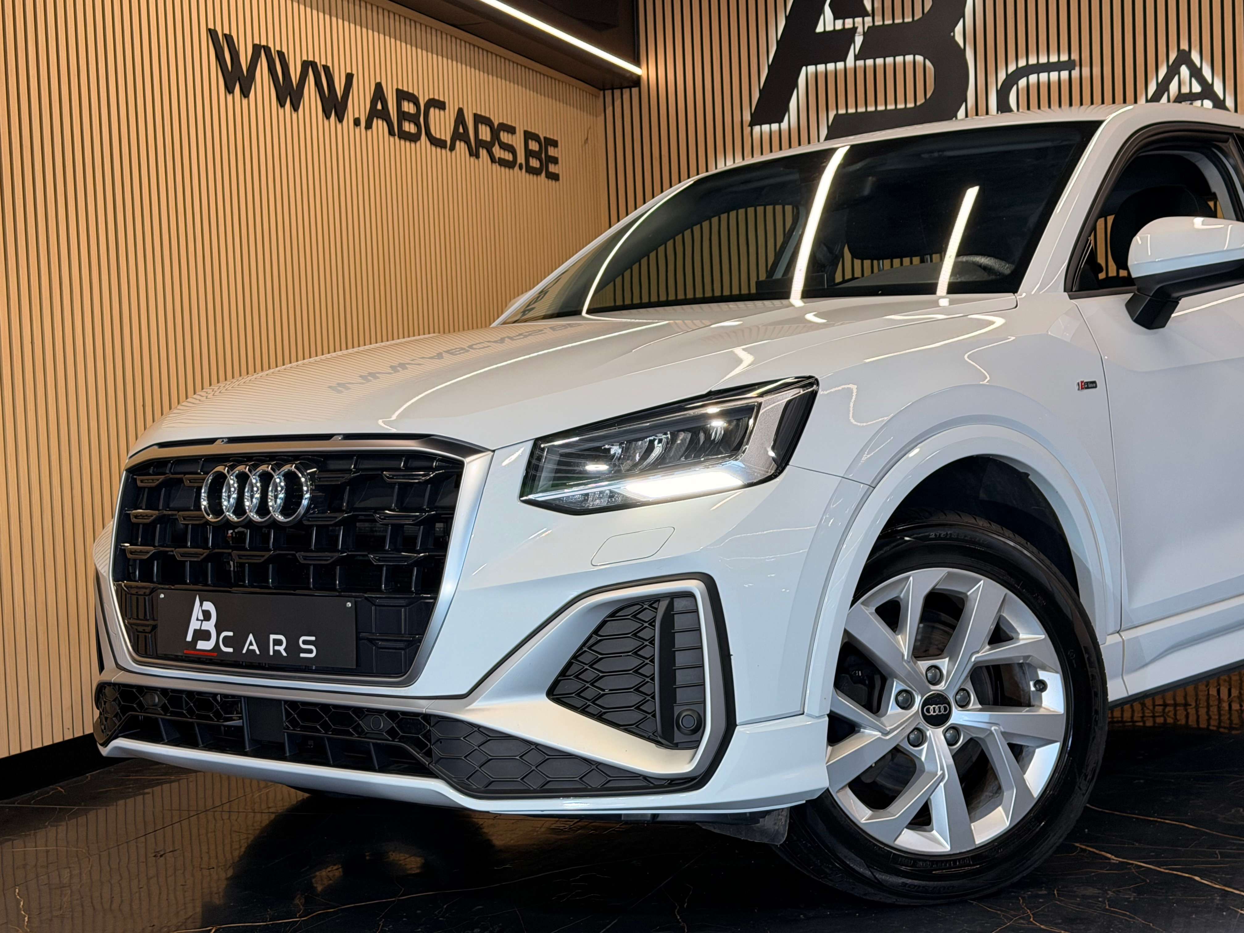 Audi Q2 30 TFSI S line * GARANTIE 12 MOIS * 1ER PROPRIETAIRE *
