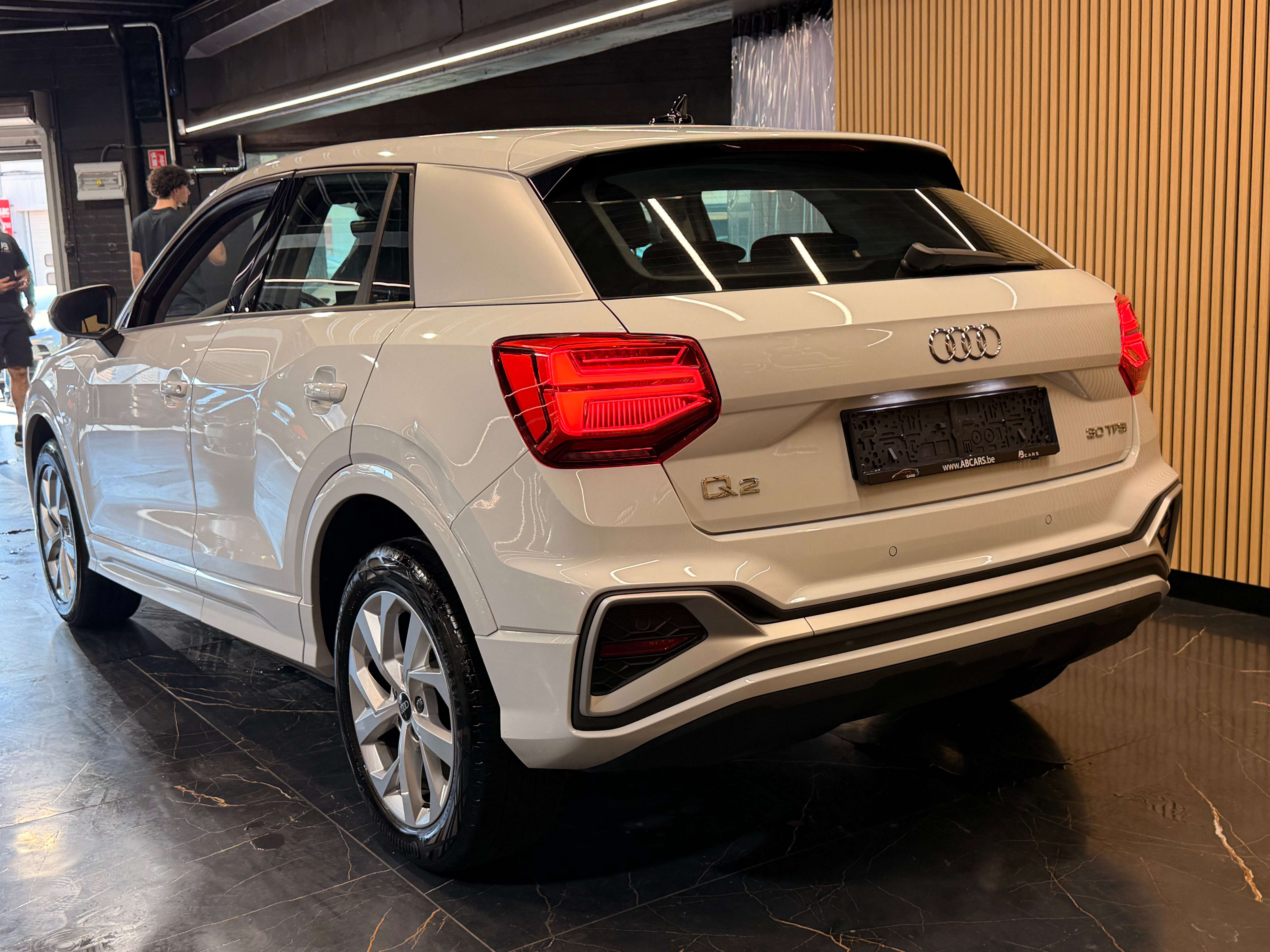 Audi Q2 30 TFSI S line * GARANTIE 12 MOIS * 1ER PROPRIETAIRE *