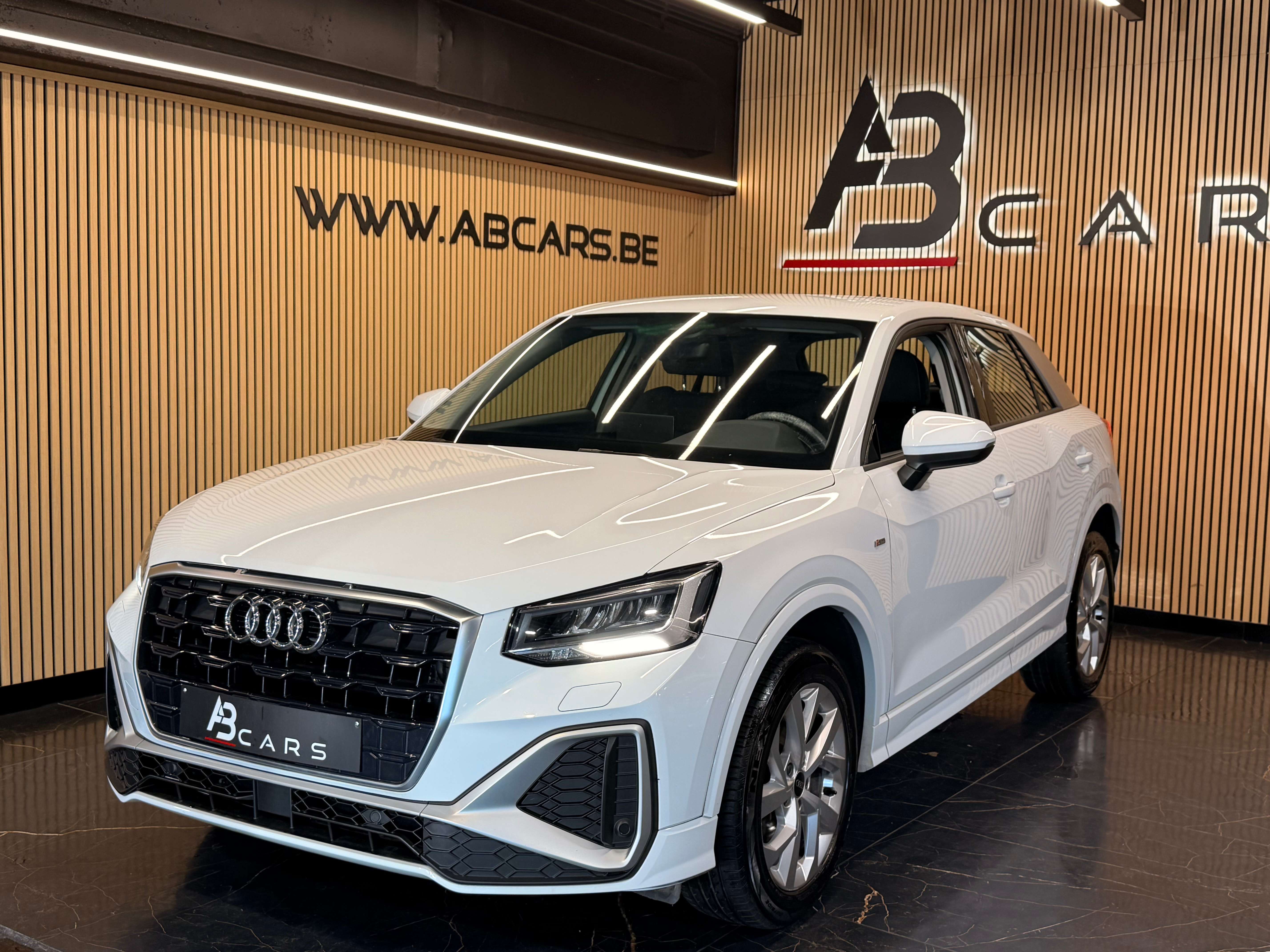 Audi Q2 30 TFSI S line * GARANTIE 12 MOIS * 1ER PROPRIETAIRE *