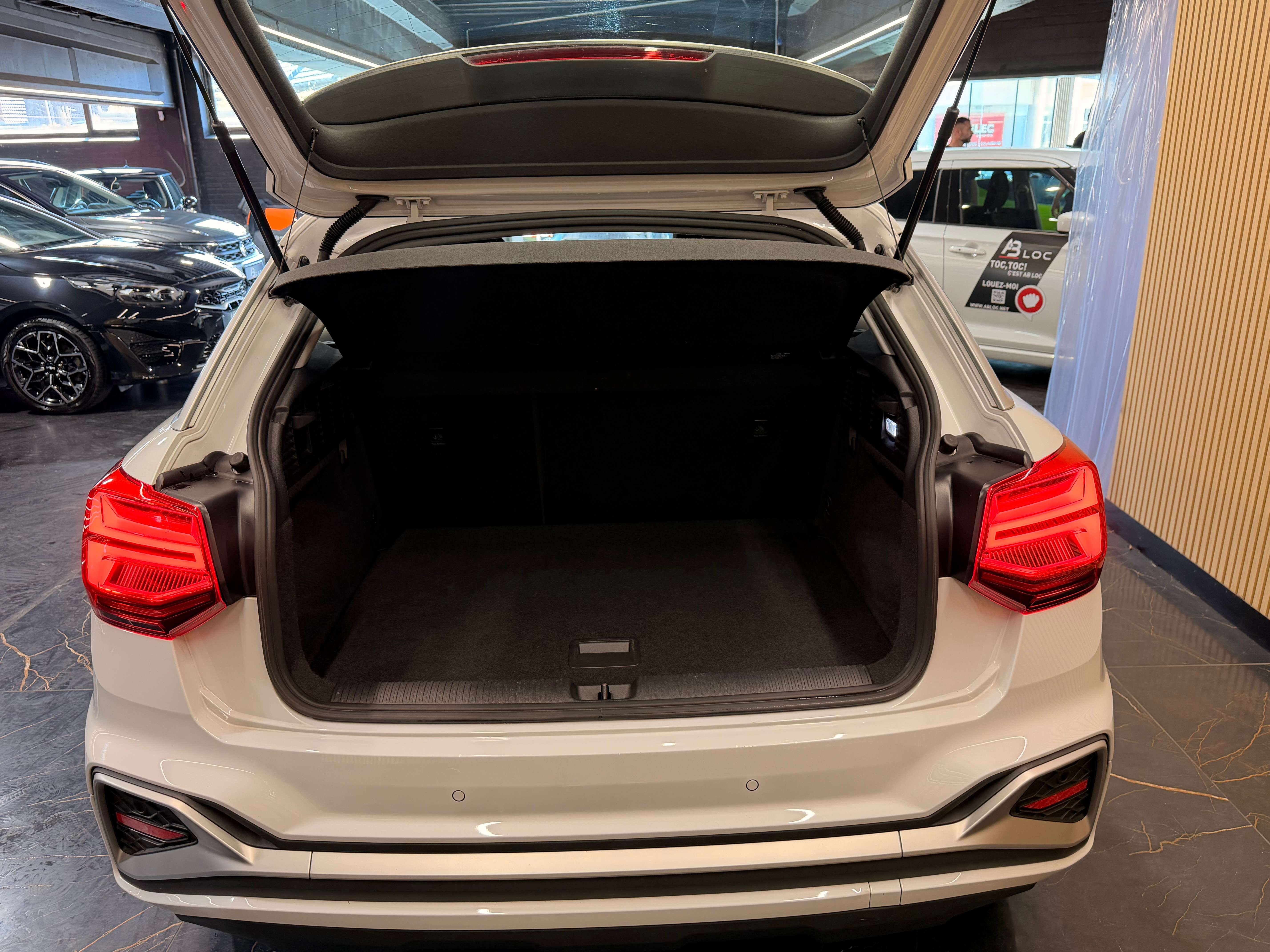 Audi Q2 30 TFSI S line * GARANTIE 12 MOIS * 1ER PROPRIETAIRE *