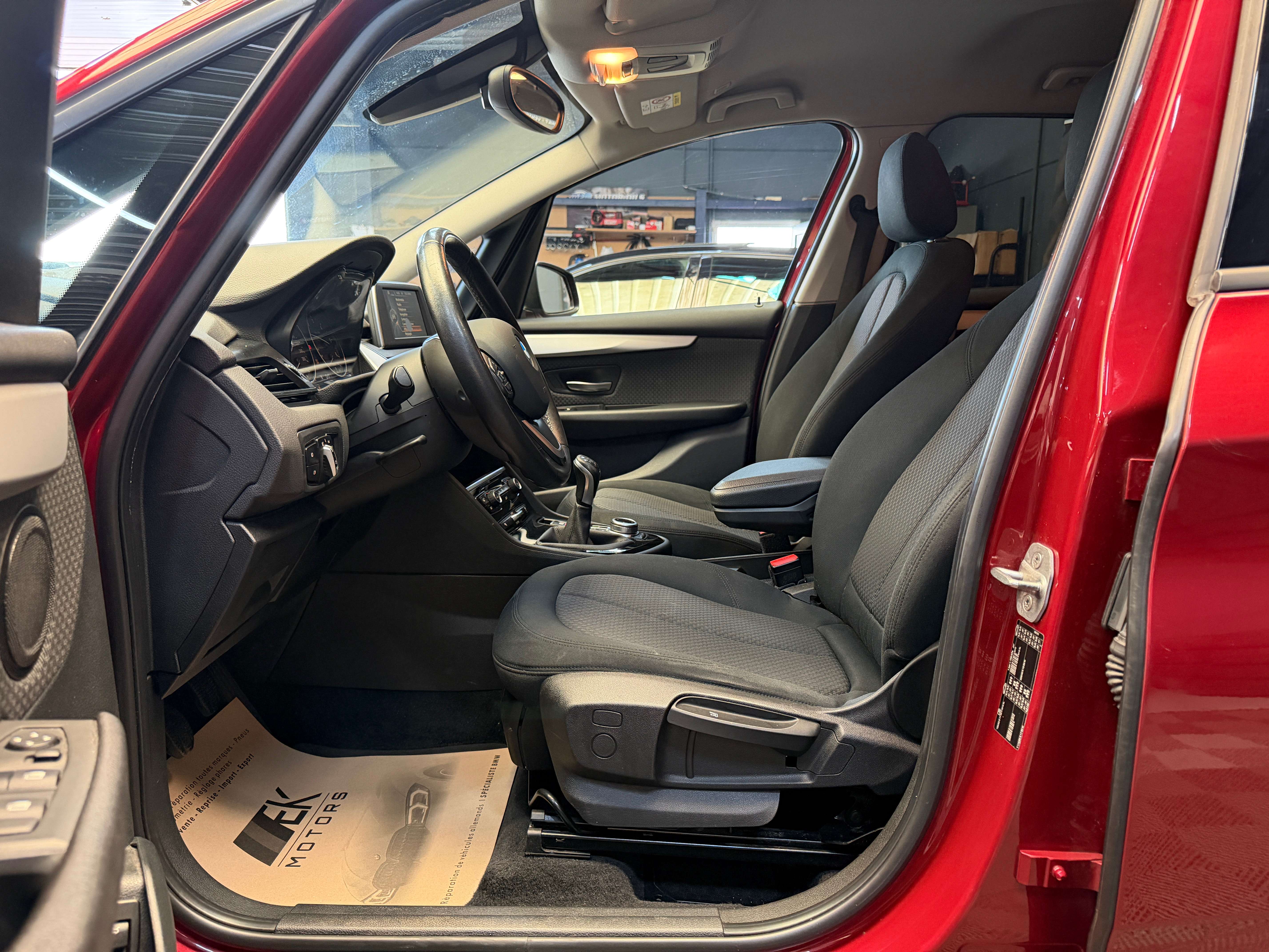 BMW 216 °GRAND-TOURER°GPS°PDC°ACC