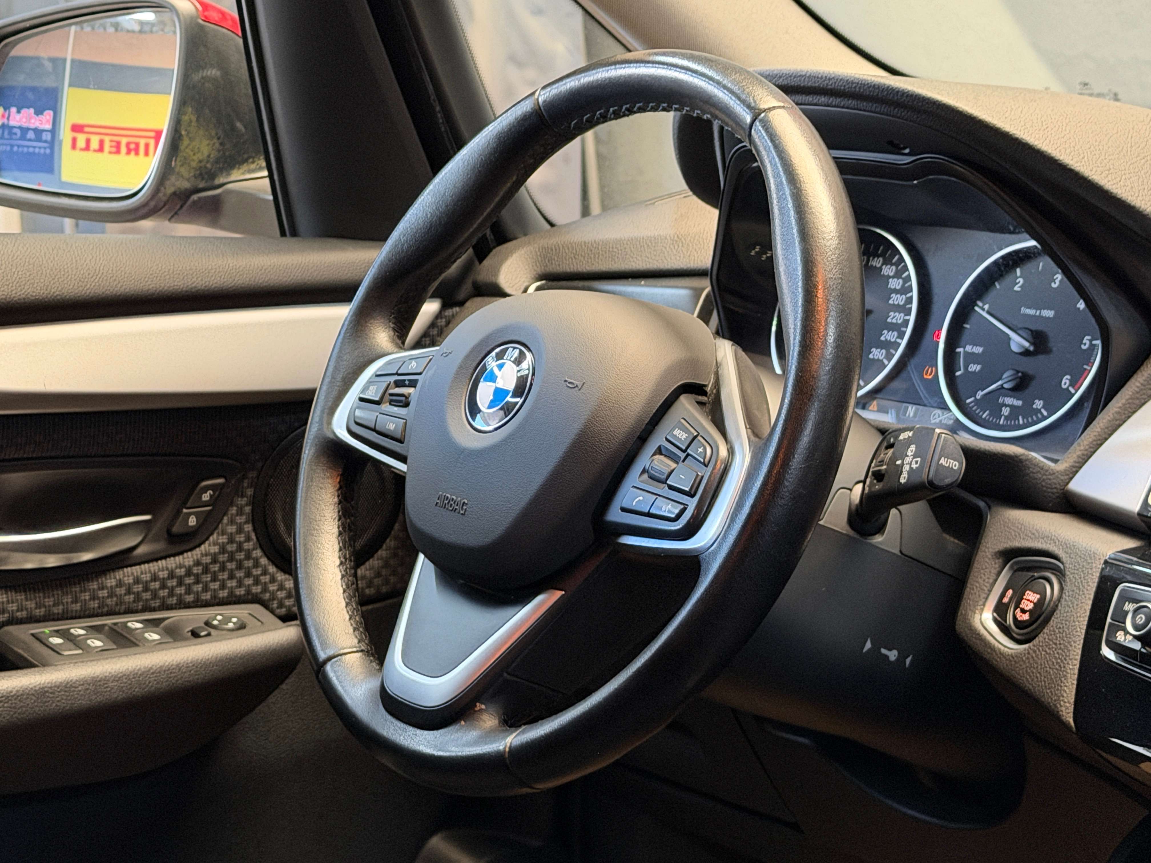 BMW 216 °GRAND-TOURER°GPS°PDC°ACC