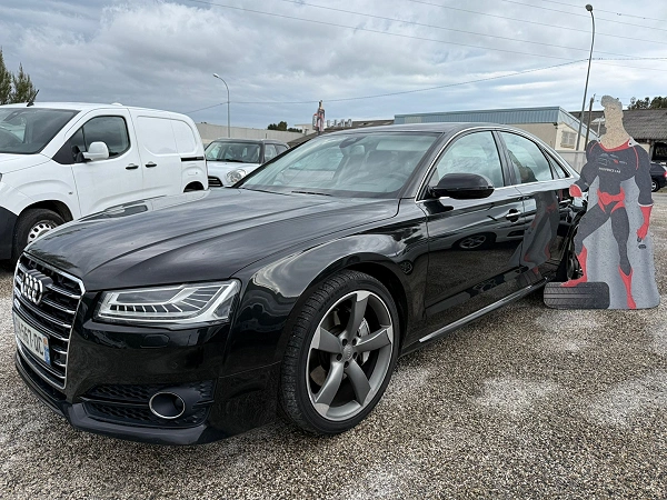 Audi A8 3.0 V6 TDI 262CH CLEAN DIESEL AVUS QUATTRO TIPTRONIC