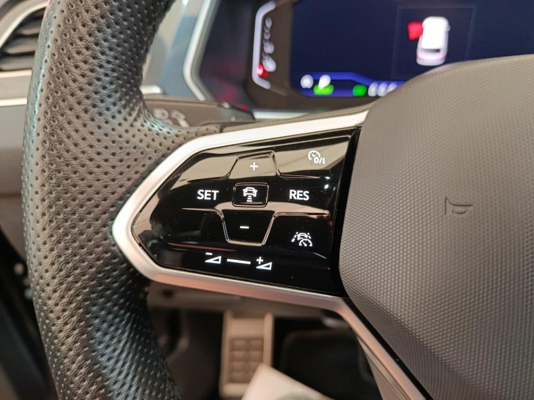 Volkswagen Tiguan II 1.4 EHYBRID 245 DSG6 R-LINE EXCLUSIVE