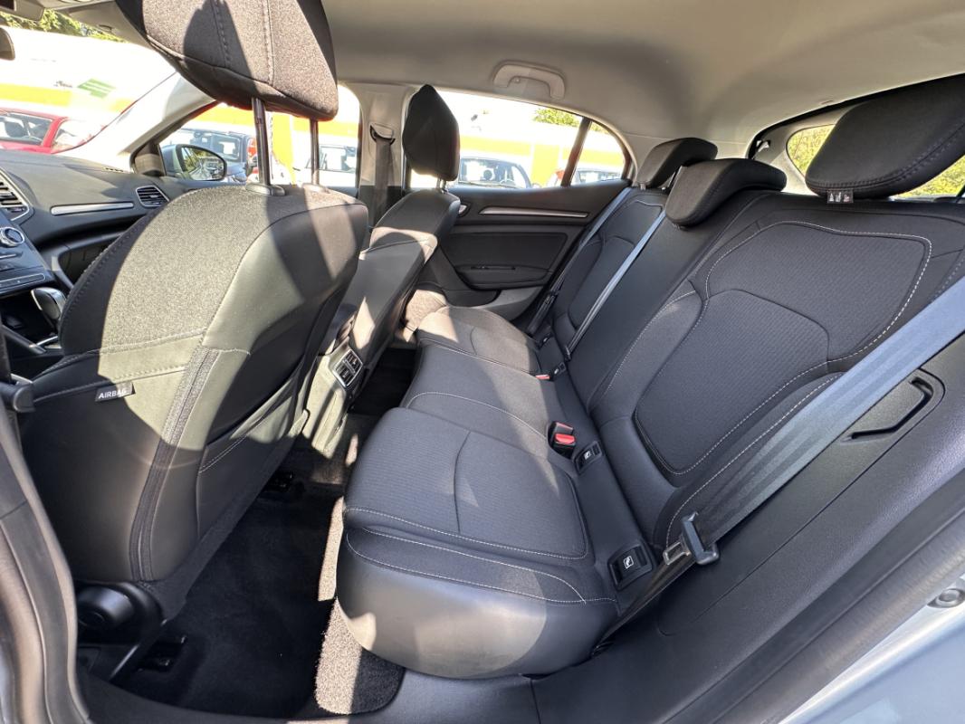 Renault Megane IV Blue dCi 115 EDC BVA GPS