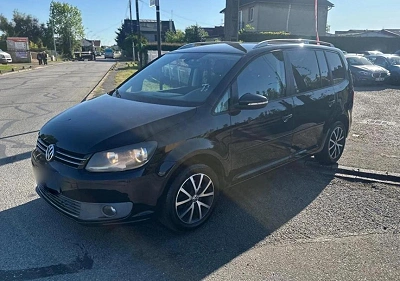 Volkswagen Touran 1.6 TDI 105 CV BLUEMOTION DESIGN EDITION DISTRIBUTION NEUVE