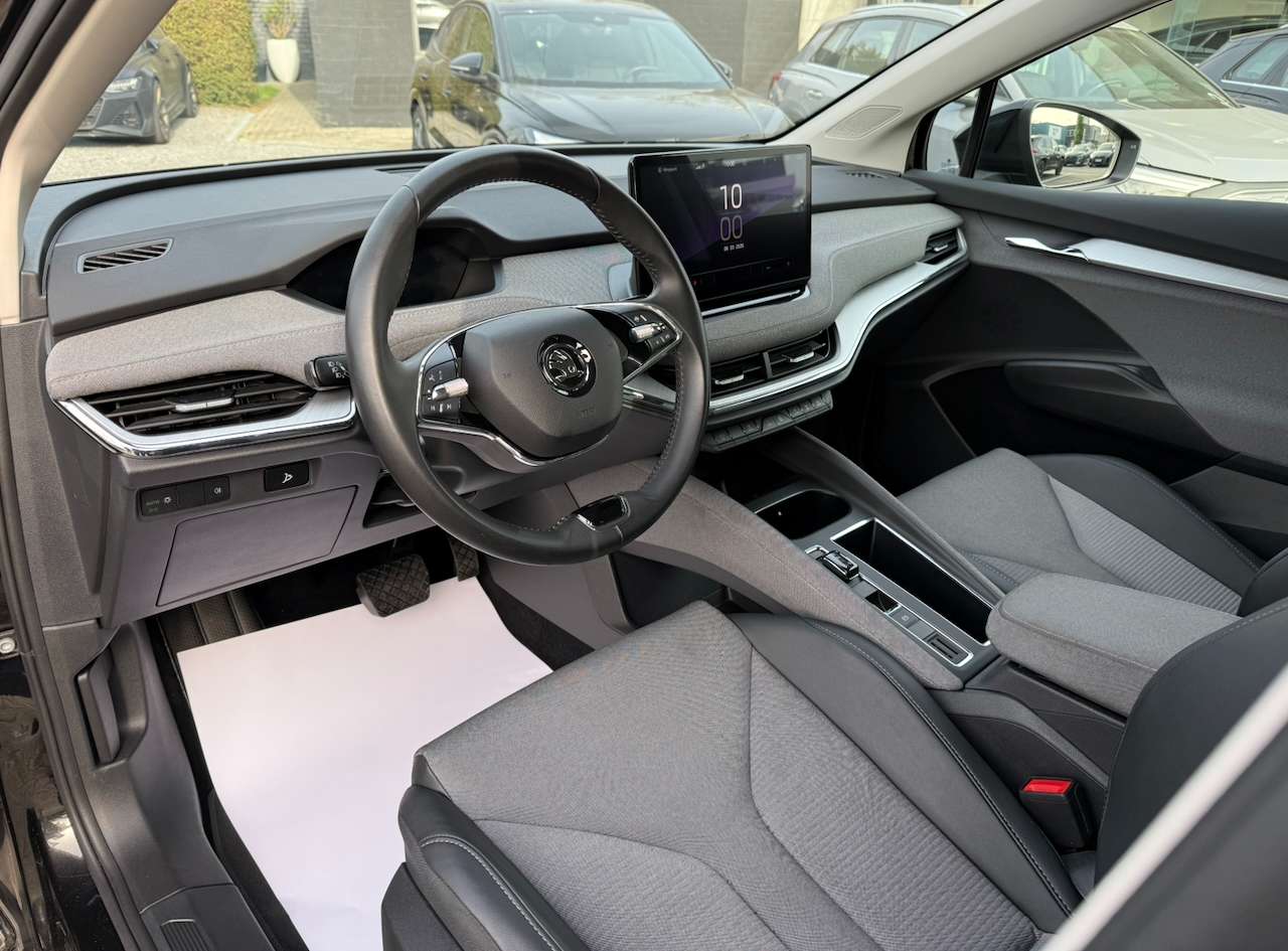 Skoda Enyaq 50 LED CARPLAY SFEER LANE ASSIST 19"
