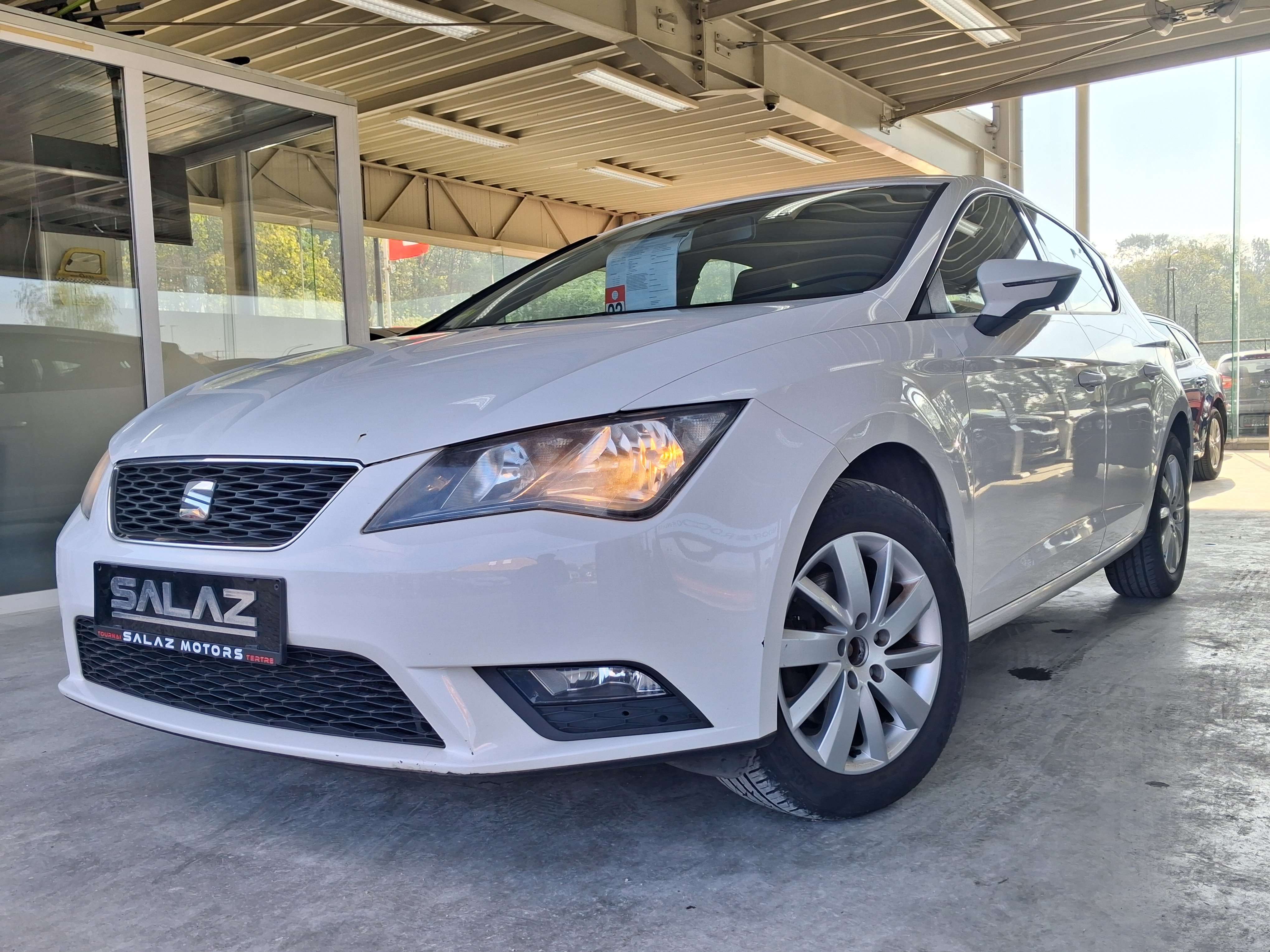 SEAT Leon Leon 1.6 CR TDi ROYALE EDITION/1 ER PROP/CARNET/FULL CARNET