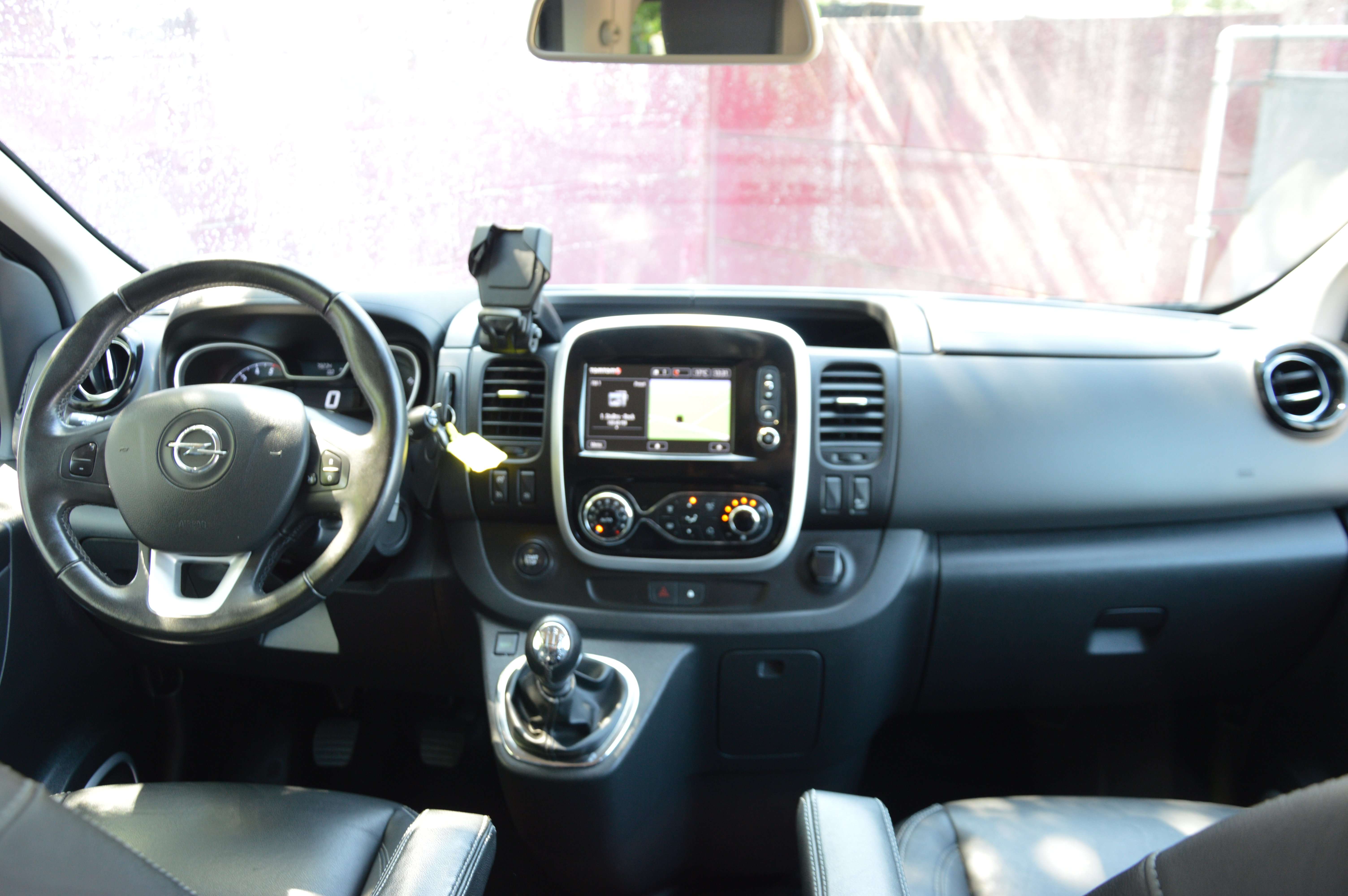 Opel Vivaro 1.6CDTi Business vip 7pl NAV CAM CLIM 79.234KM