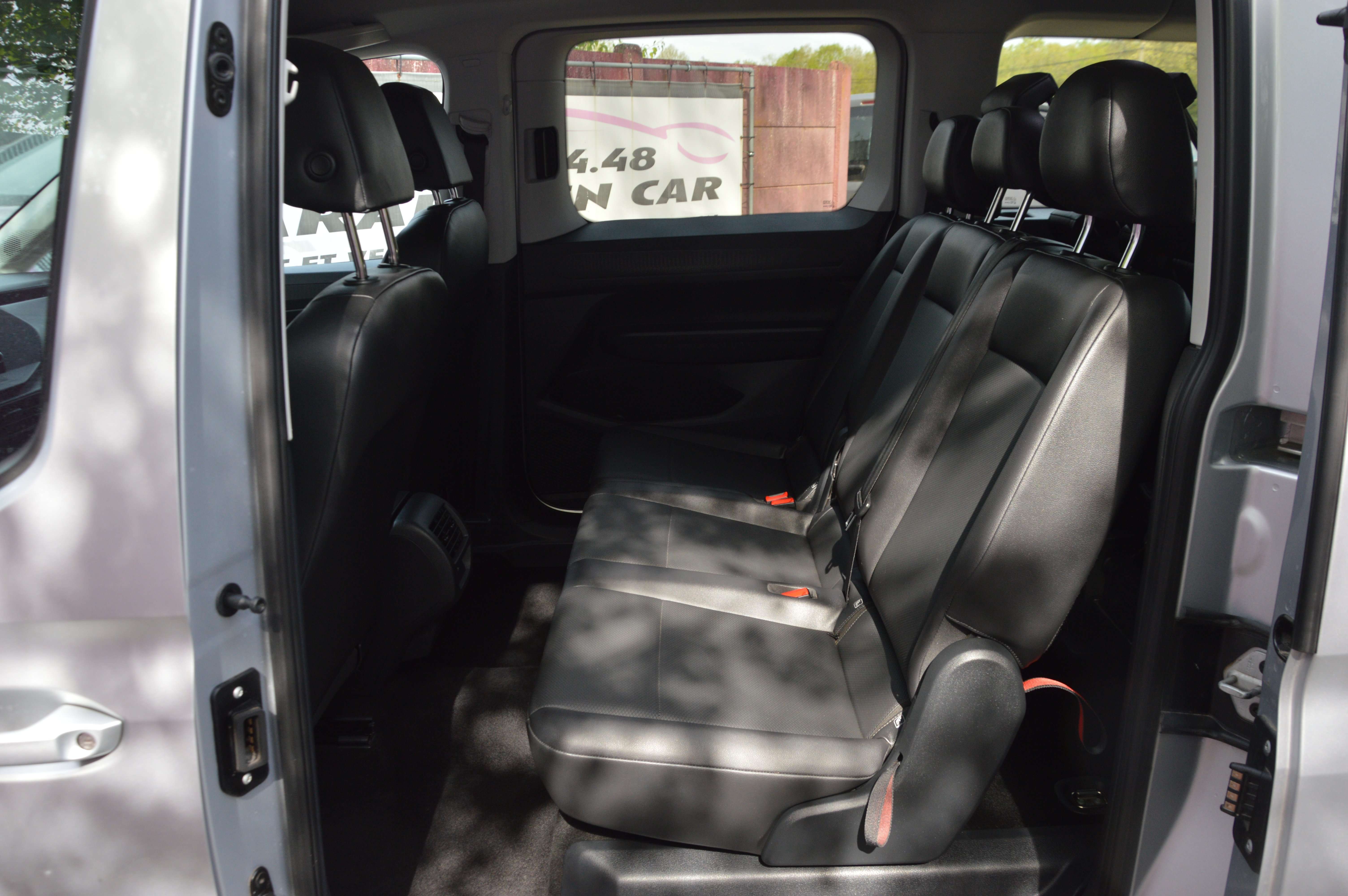 Volkswagen Caddy 2.0TDi MAXI 7pl NAV CAM CLIM CRUIS 82.787KM