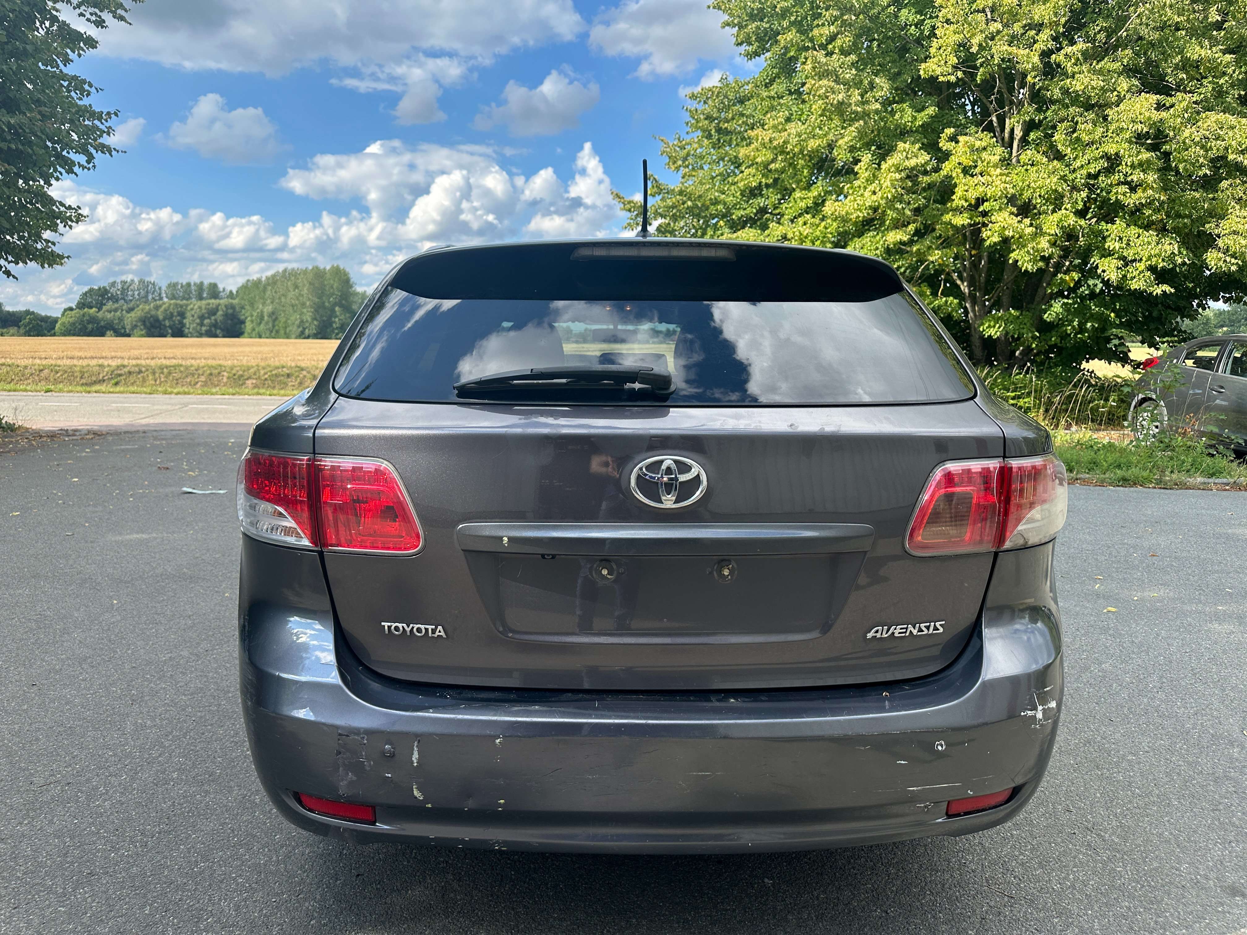 Toyota Avensis Avensis SW 2.0 D-4D Executive II DPF