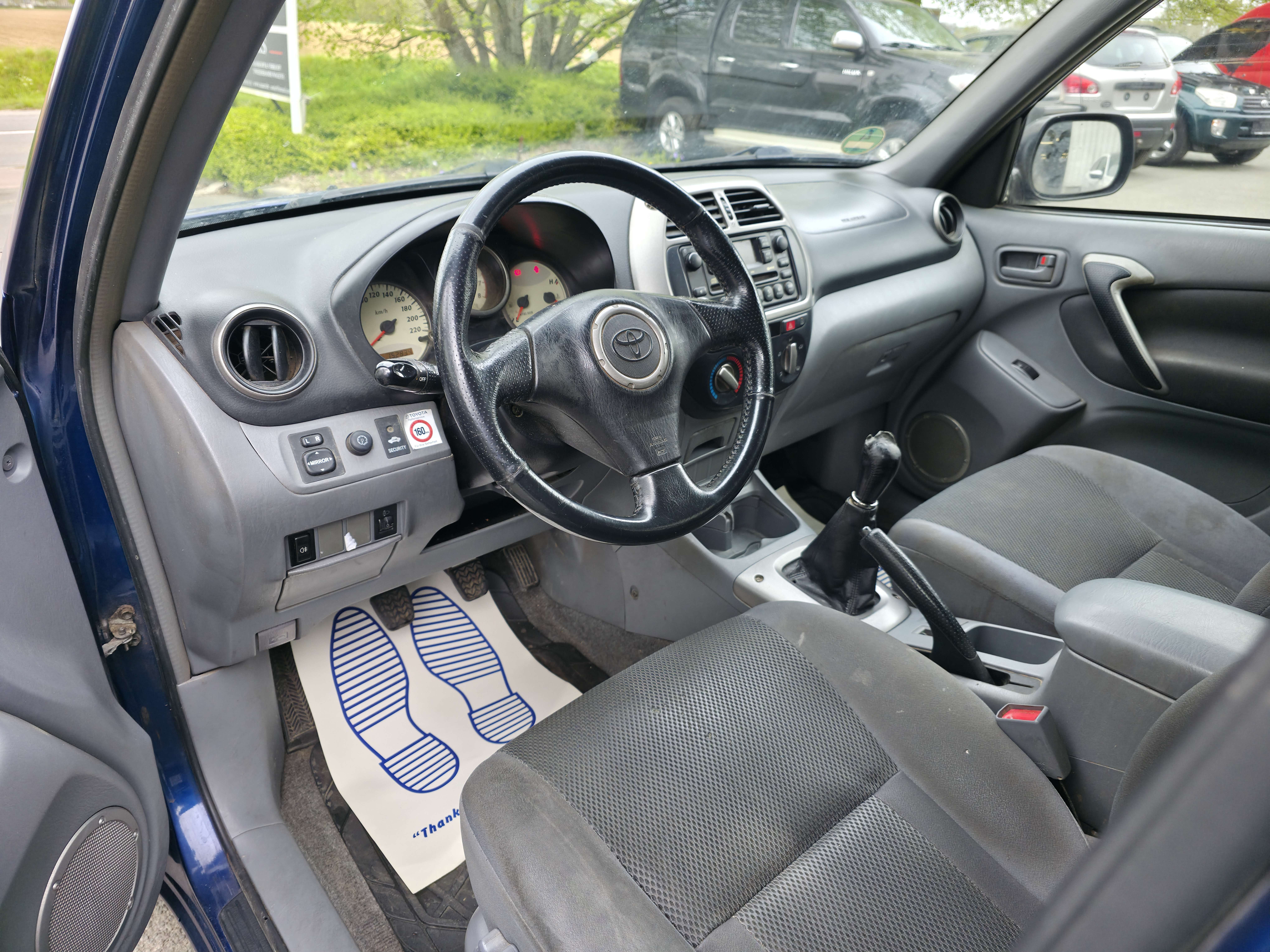 Toyota RAV 4 2.0i VVT-i 16v 4x4 VX