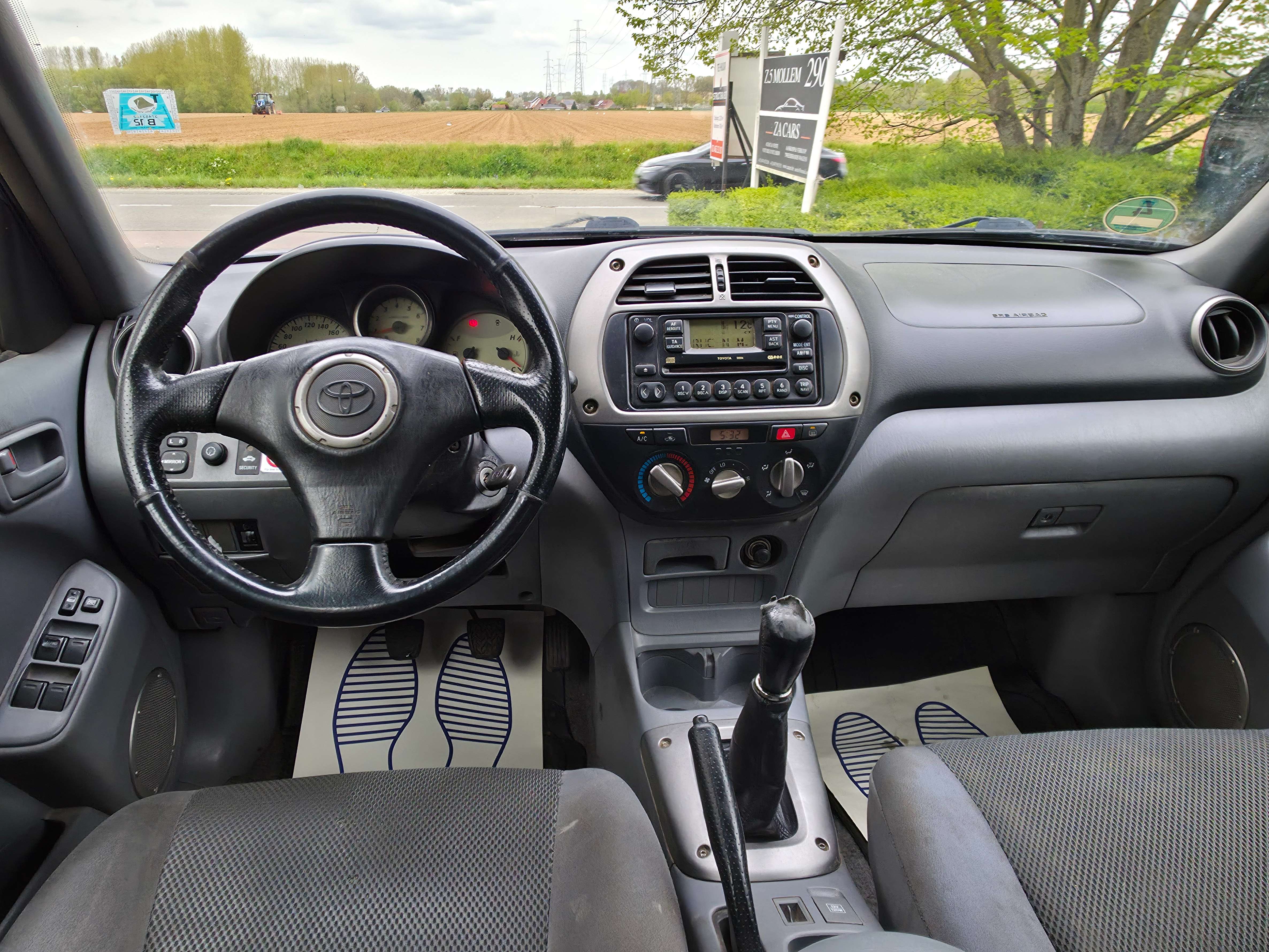 Toyota RAV 4 2.0i VVT-i 16v 4x4 VX