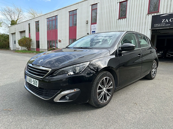 Peugeot 308 308 1.2 PureTech Allure STT