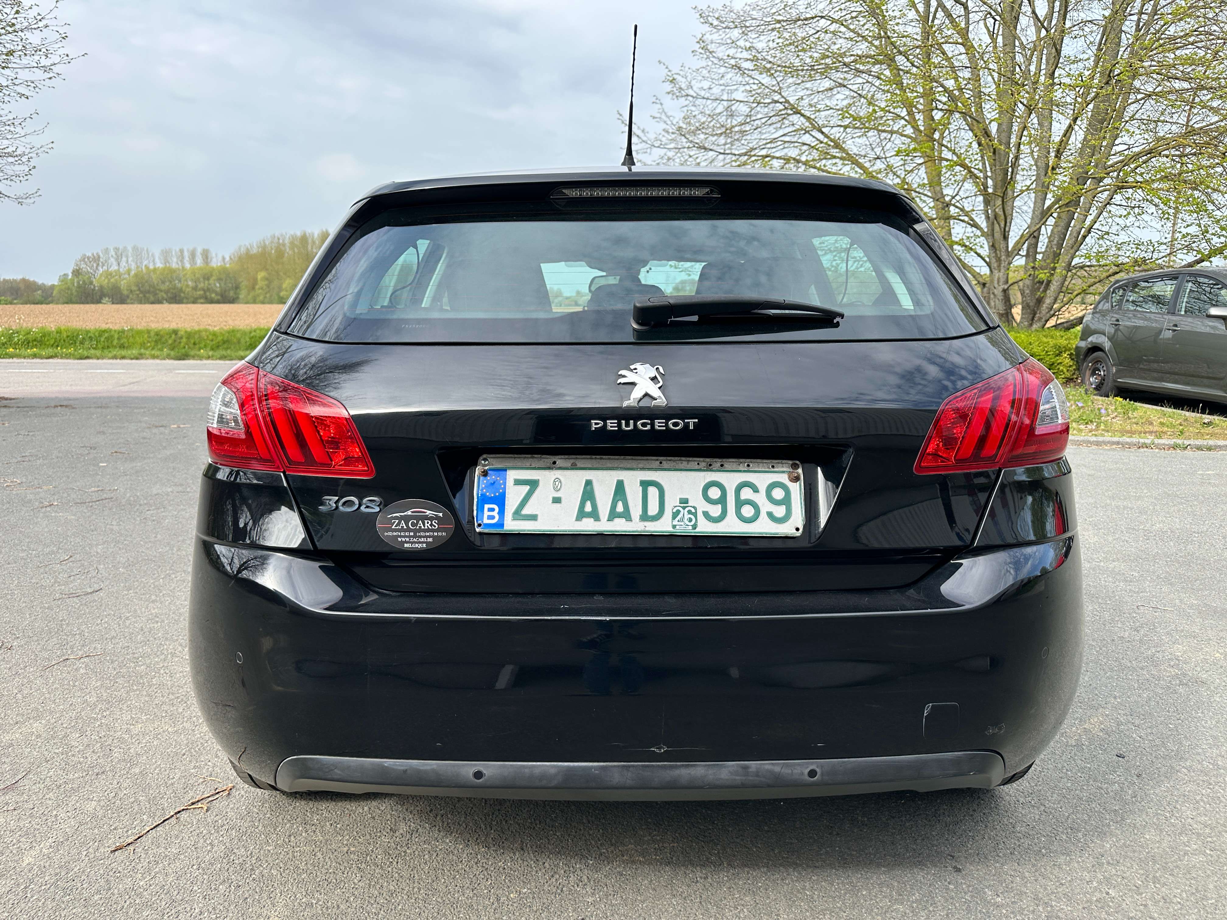 Peugeot 308 308 1.2 PureTech Allure STT