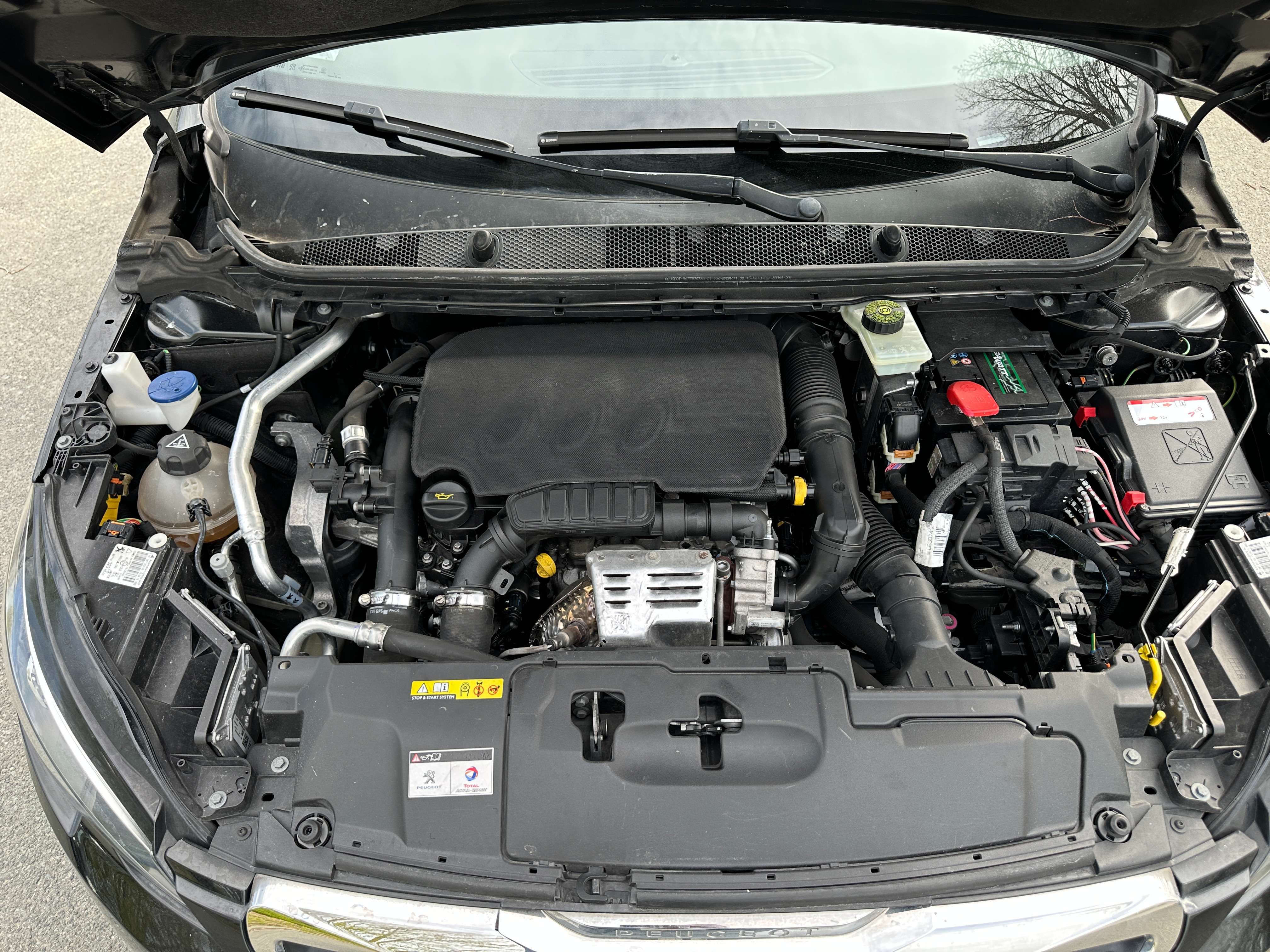 Peugeot 308 308 1.2 PureTech Allure STT