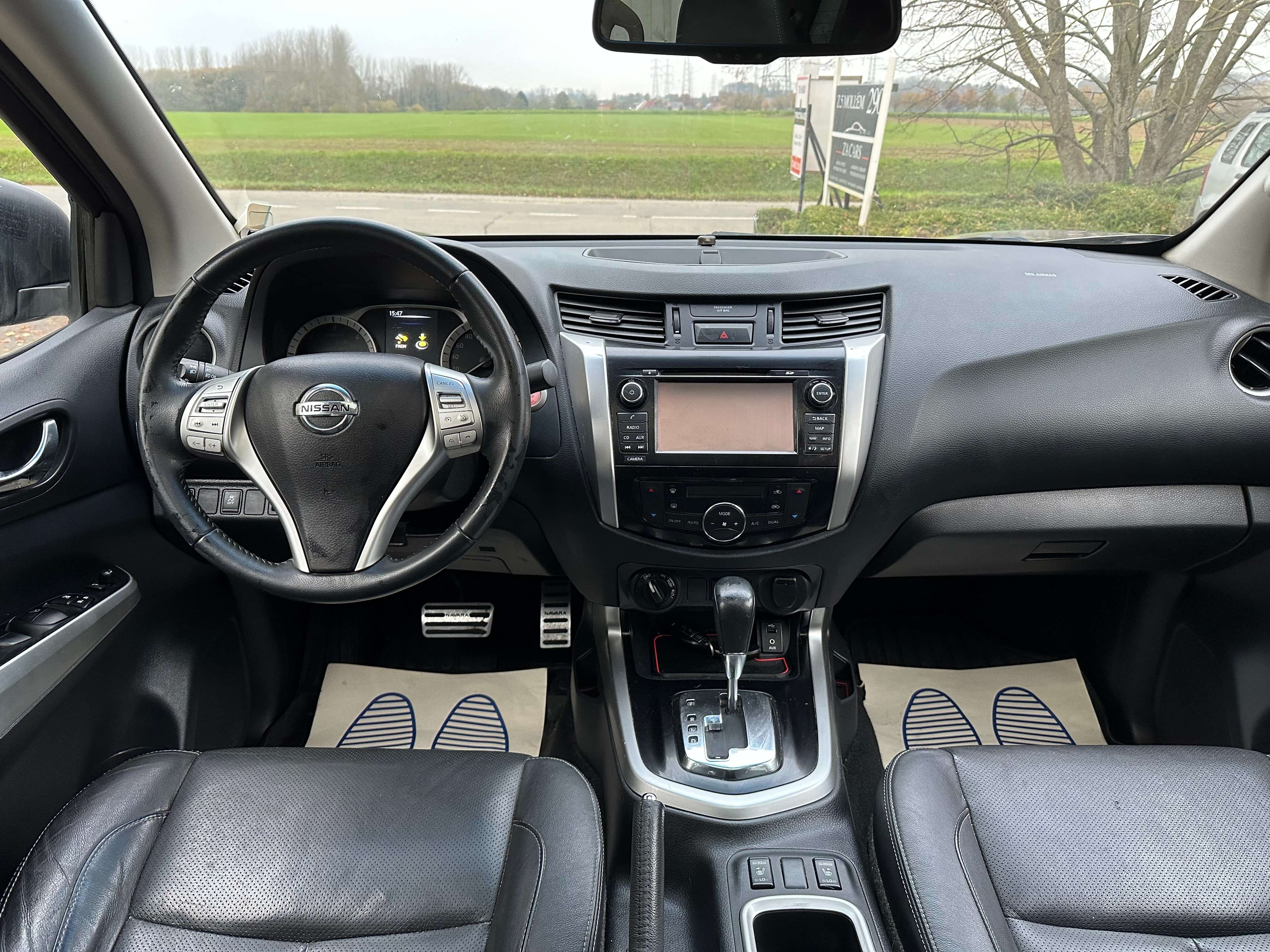 Nissan Navara FULL OPTION