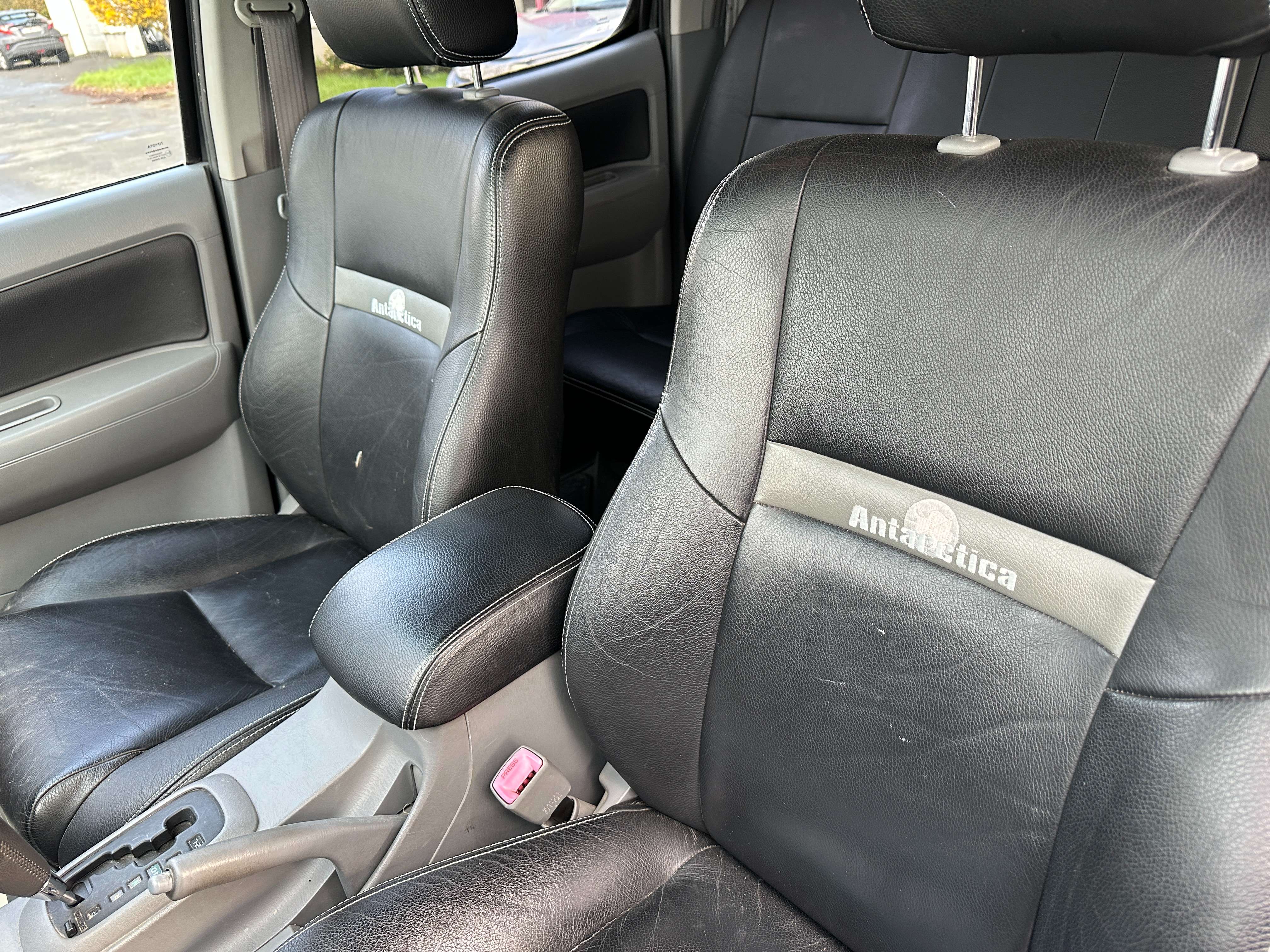 Toyota Hilux 3.0 Turbo D-4D 4WD Alaska/HORS EUROPE