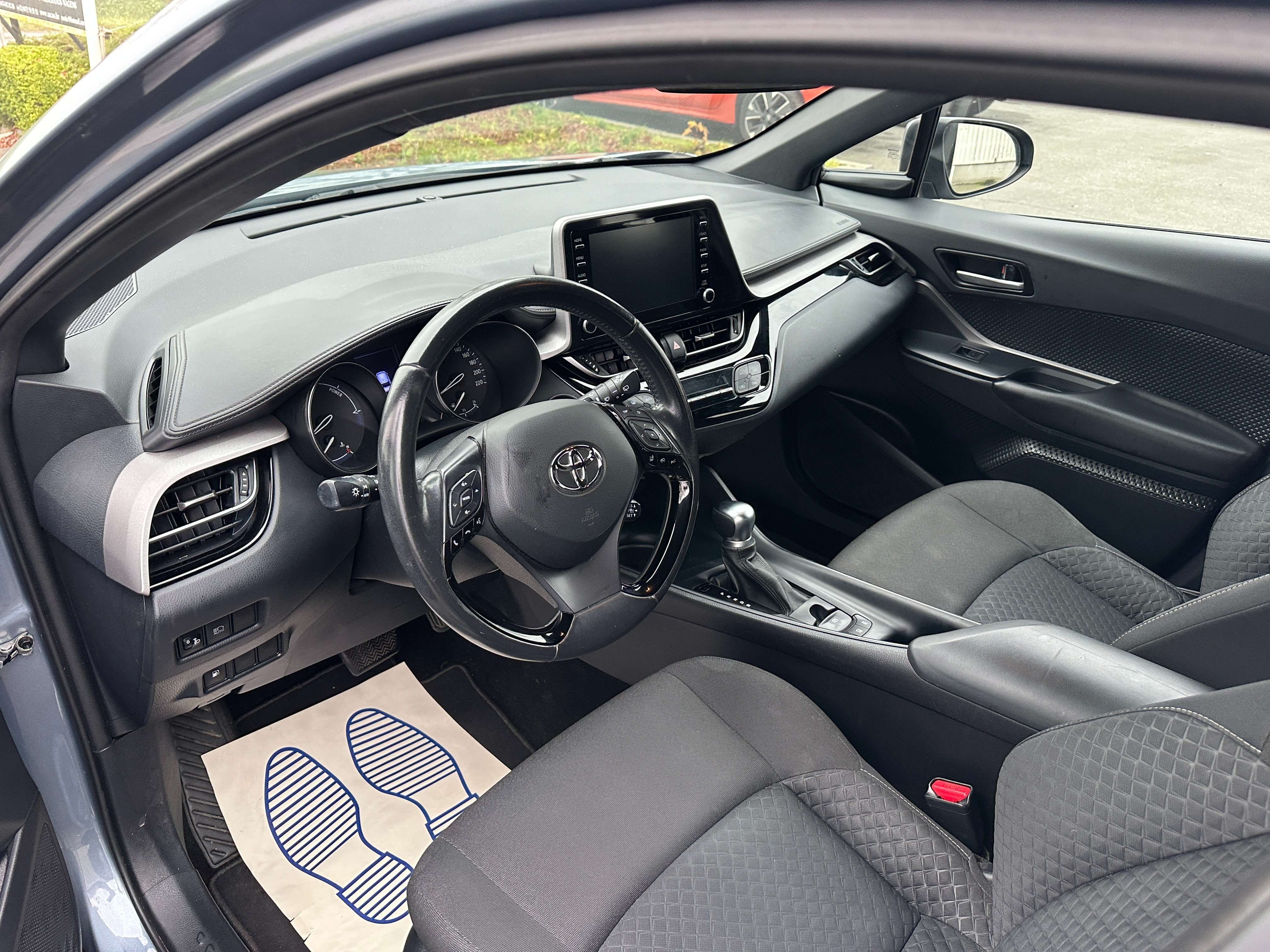 Toyota C-HR C-HR Hybrid 1.8i VVT-i C-Enter E-CVT/FACELIFT