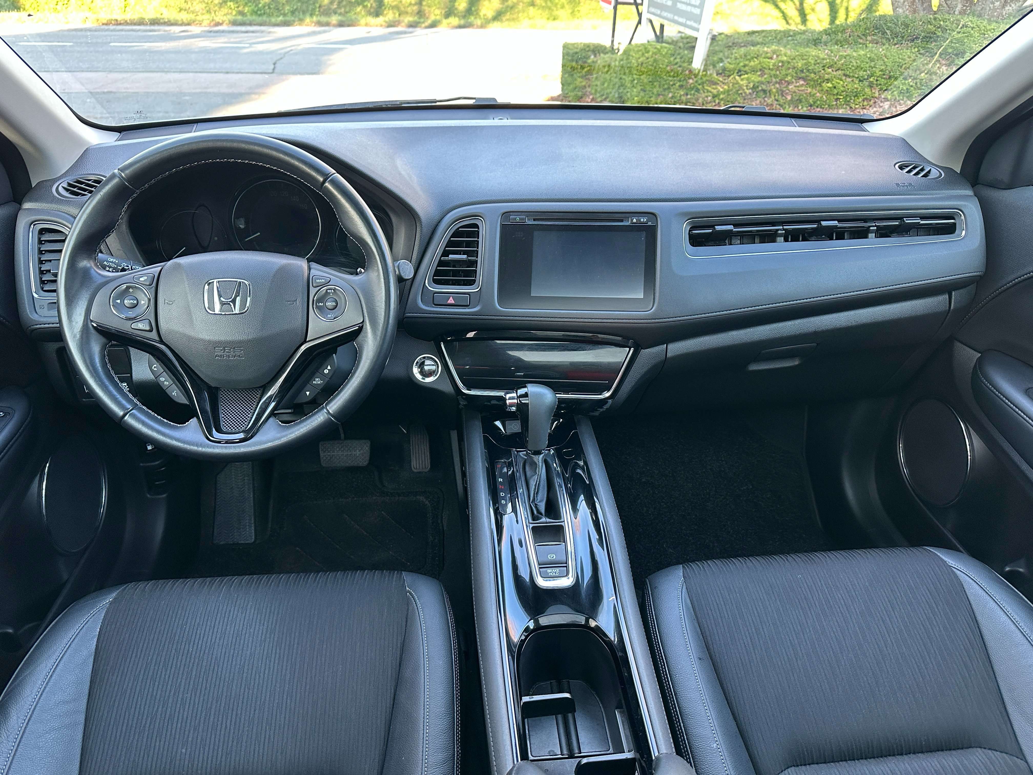 Honda HR-V HR-V 1.5i-VTEC Executive CVT FACELIFT 28540KM