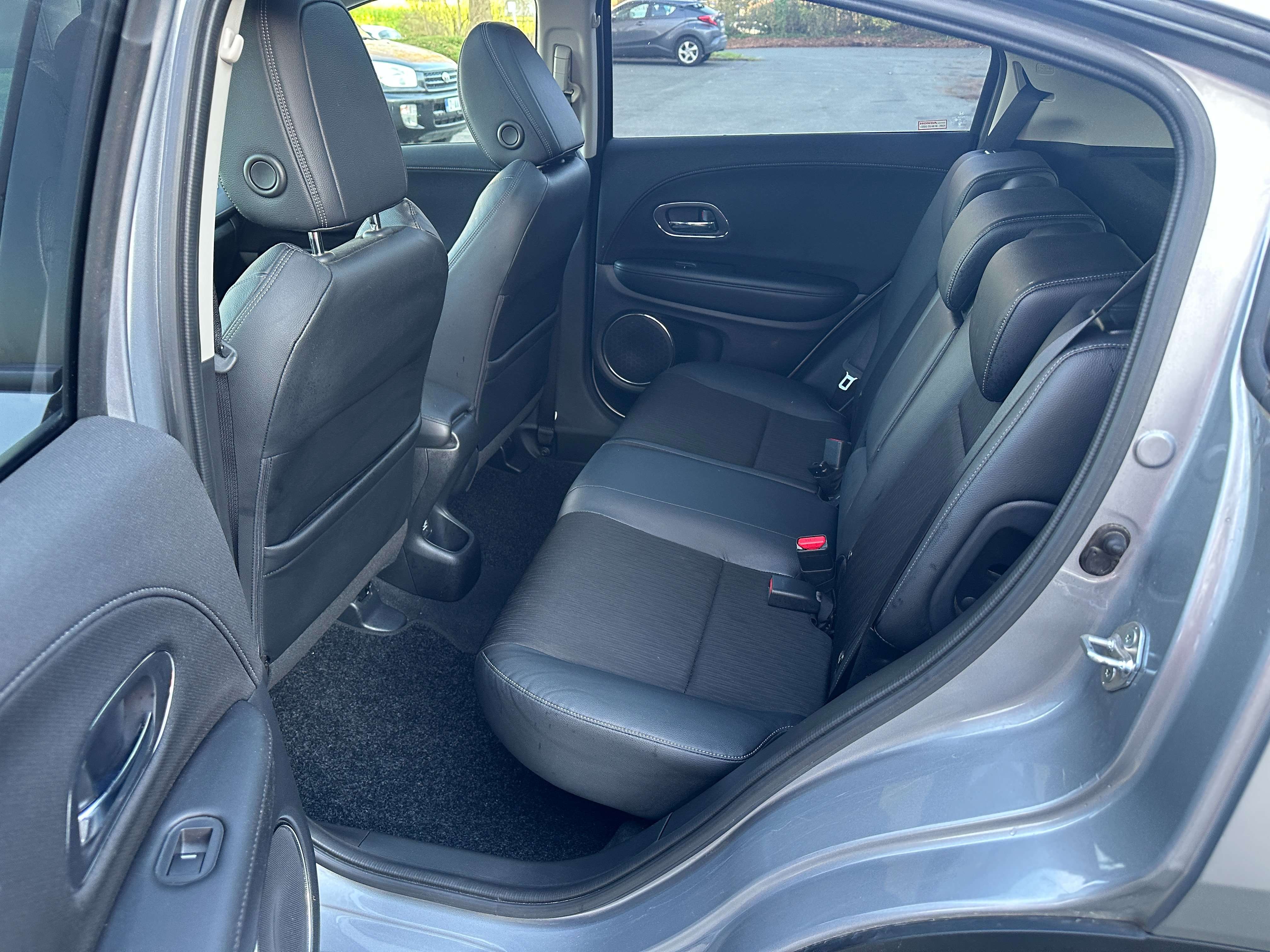 Honda HR-V HR-V 1.5i-VTEC Executive CVT FACELIFT 28540KM