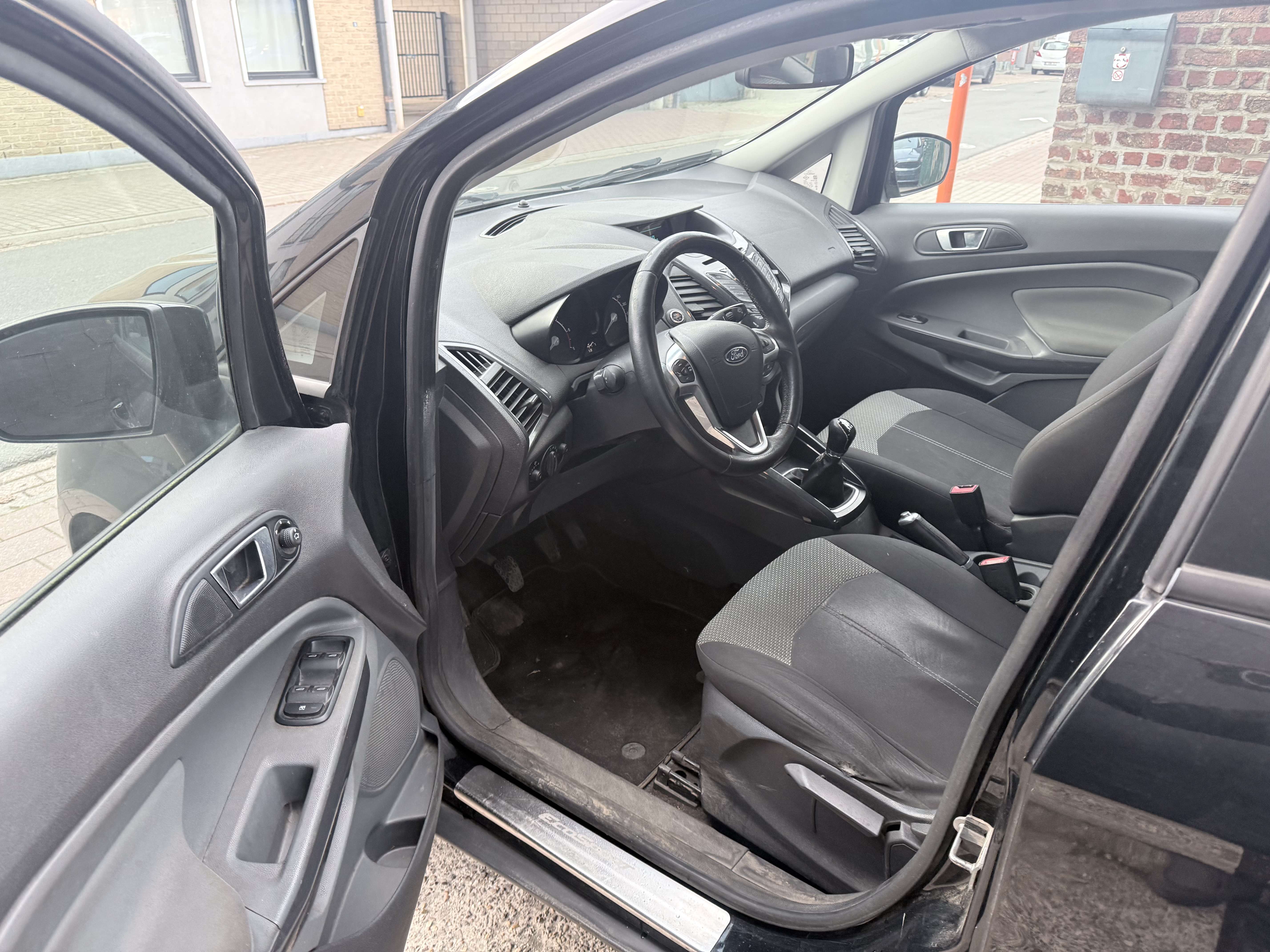 Ford EcoSport 1.5 TDCi EDITION TITANIUM