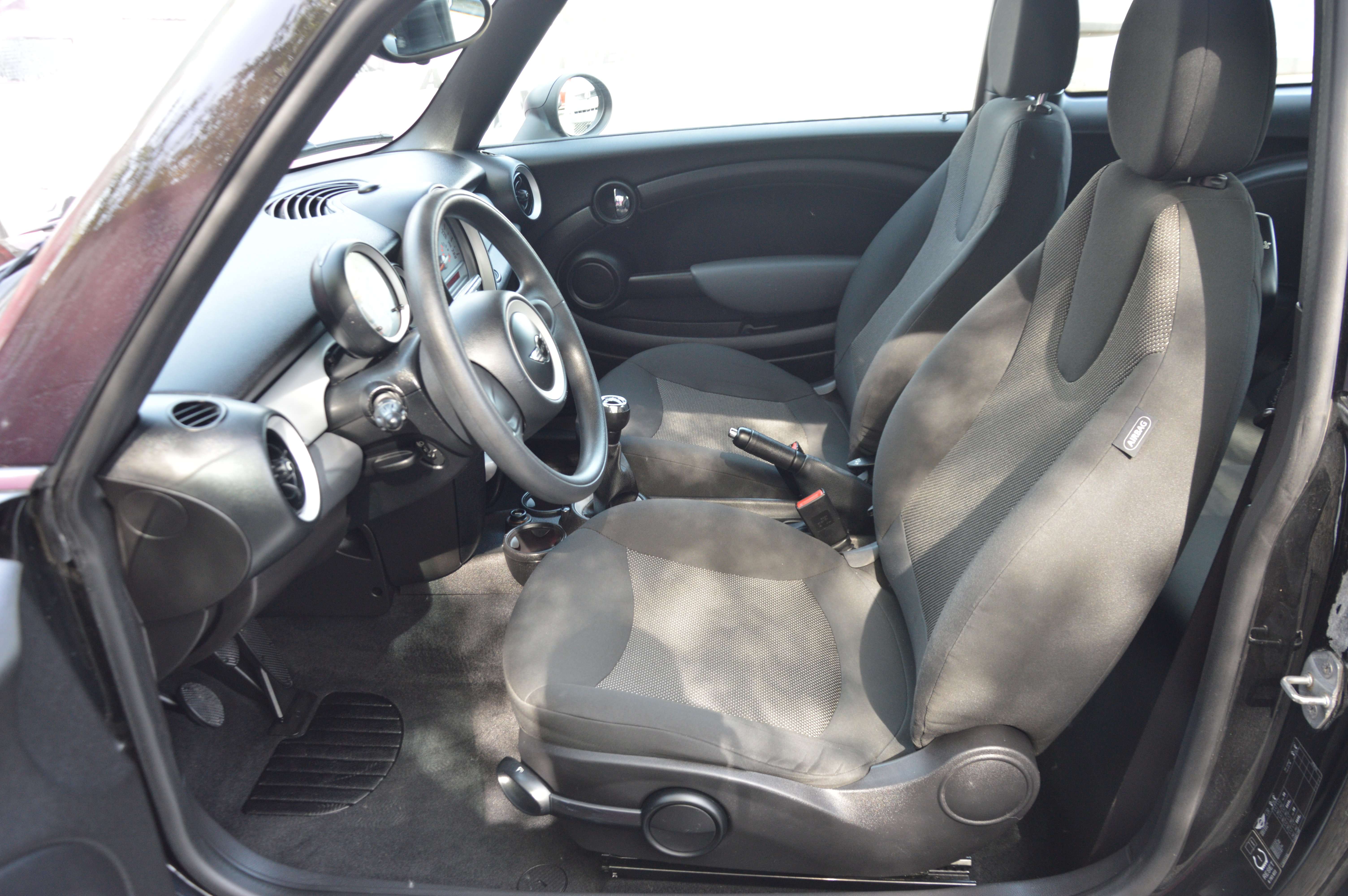 MINI One D 1.6D One SENS AR CLIM 94.312KM