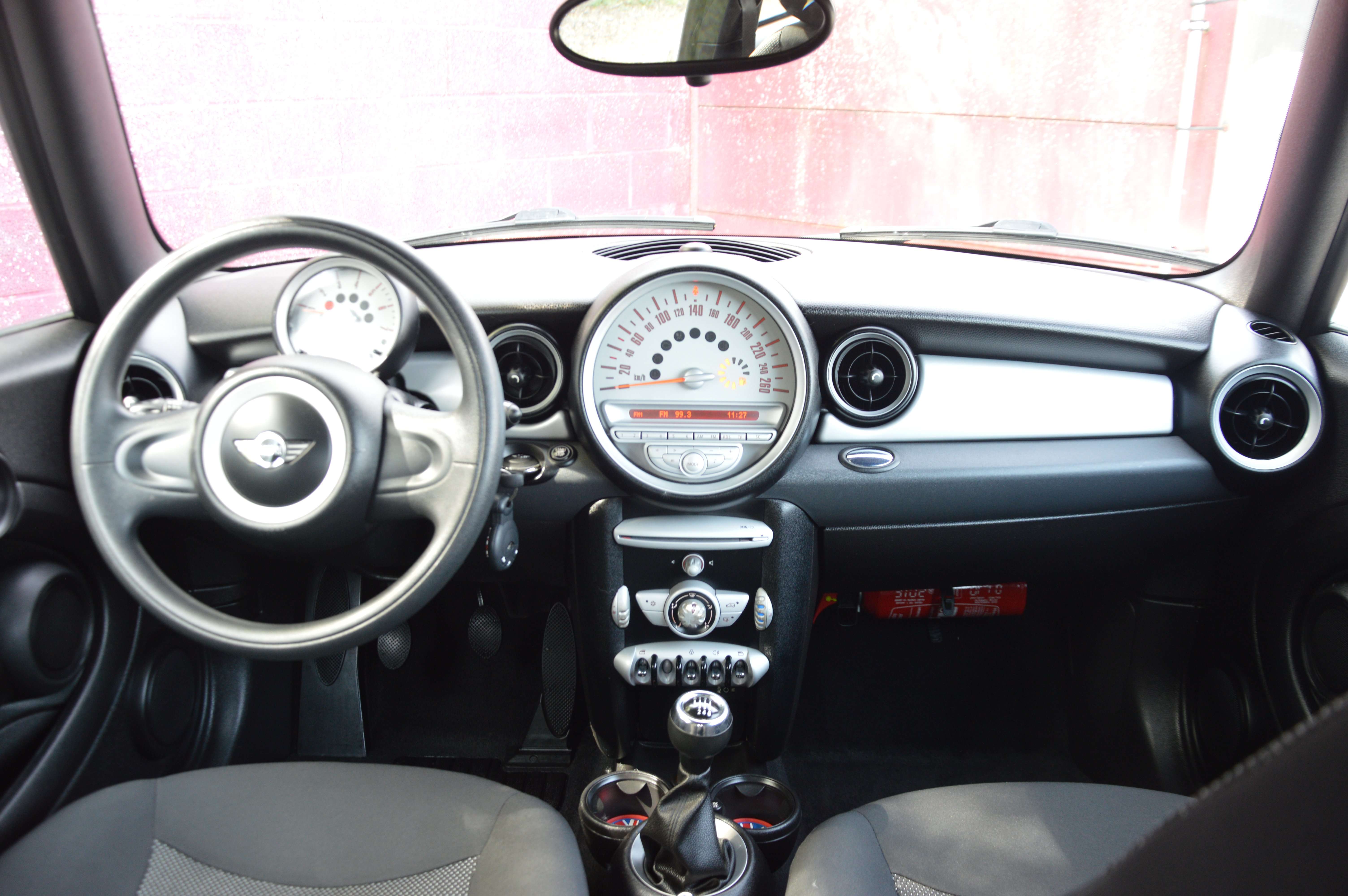 MINI One D 1.6D One SENS AR CLIM 94.312KM
