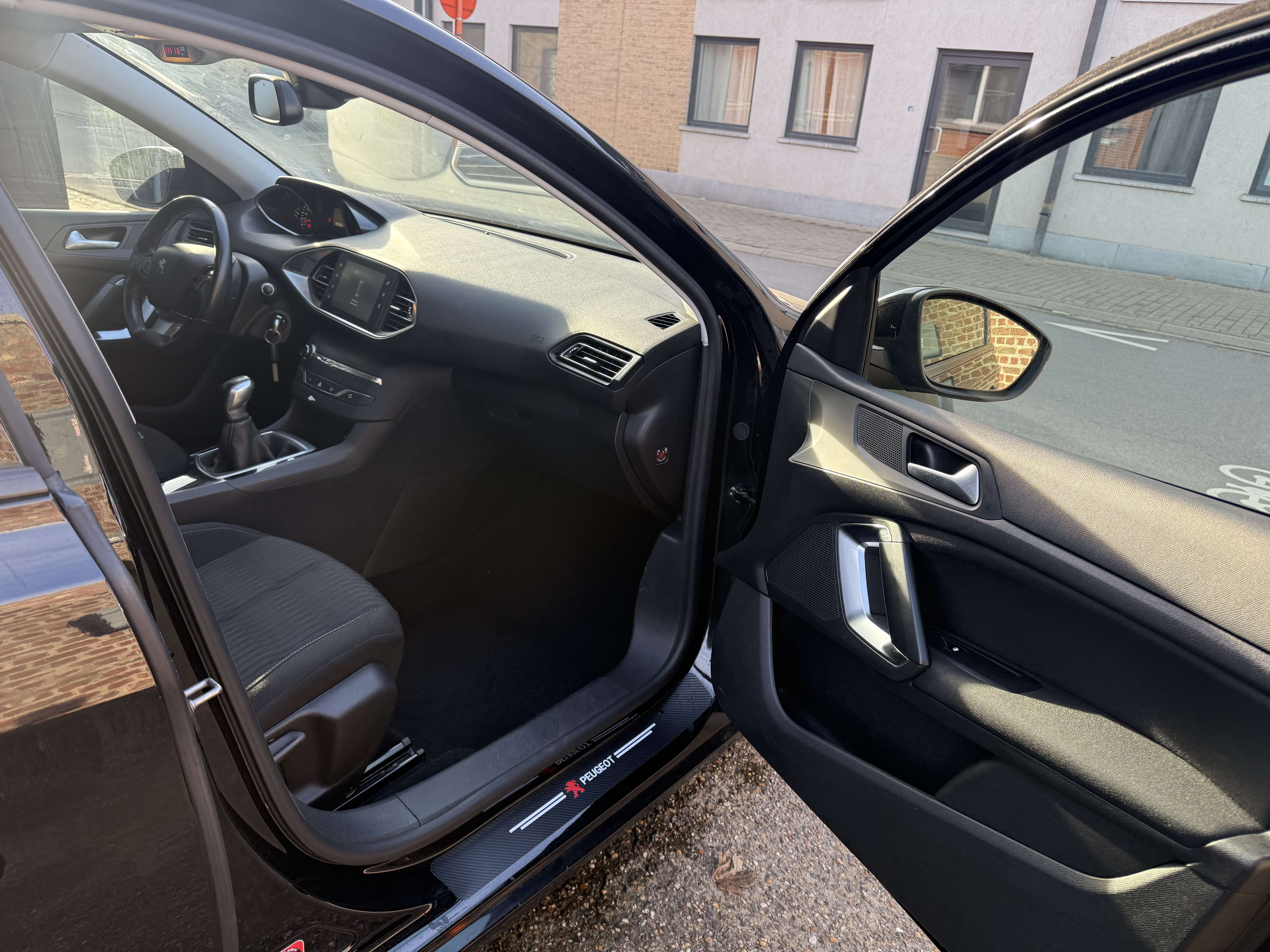 Peugeot 308 SW 1.6 HDI EDITION ACTIVE