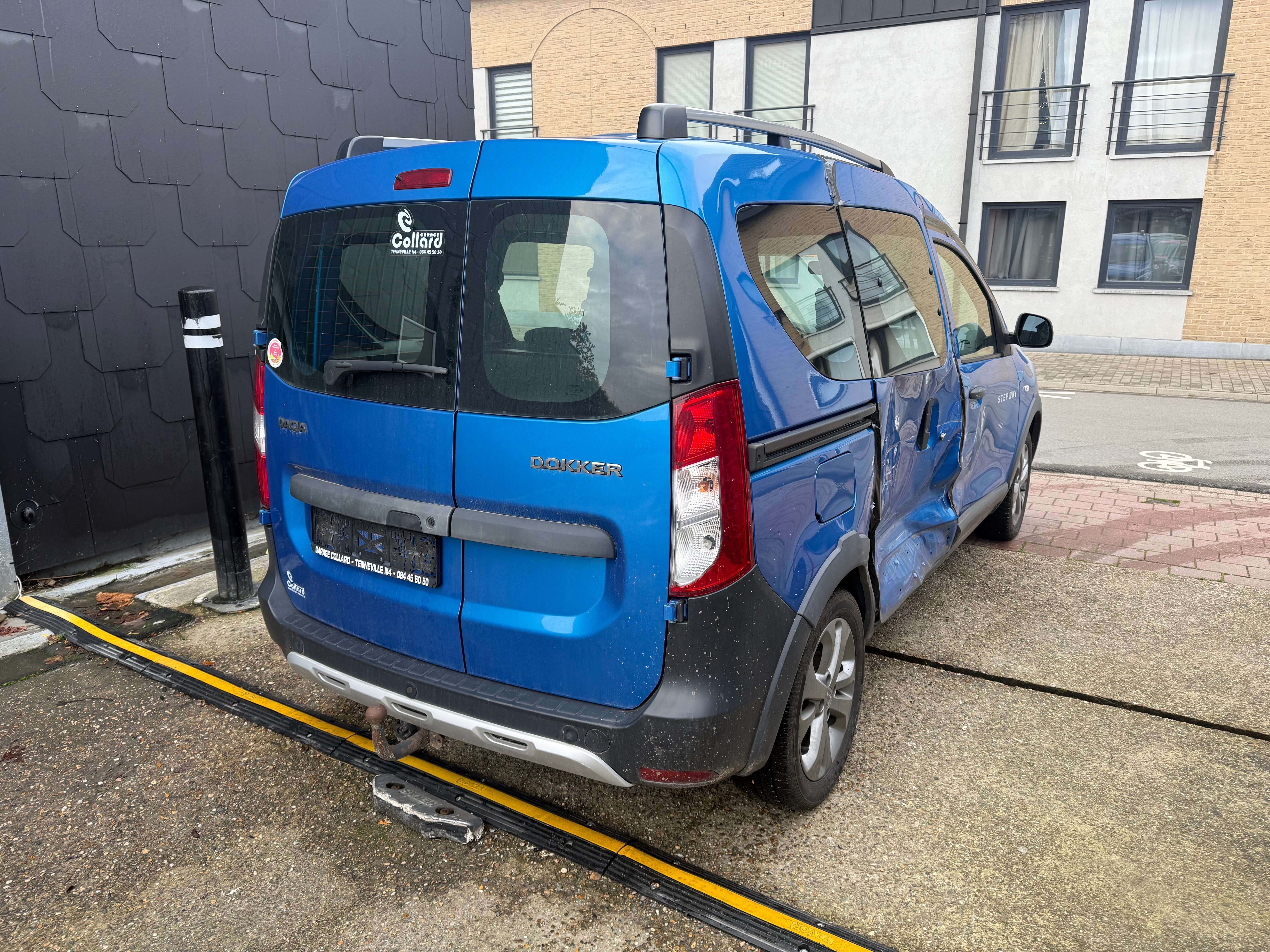 Dacia Dokker 1.2I Stepway Edition | Navi | PDC | Airco | Cruise | Bluetooth