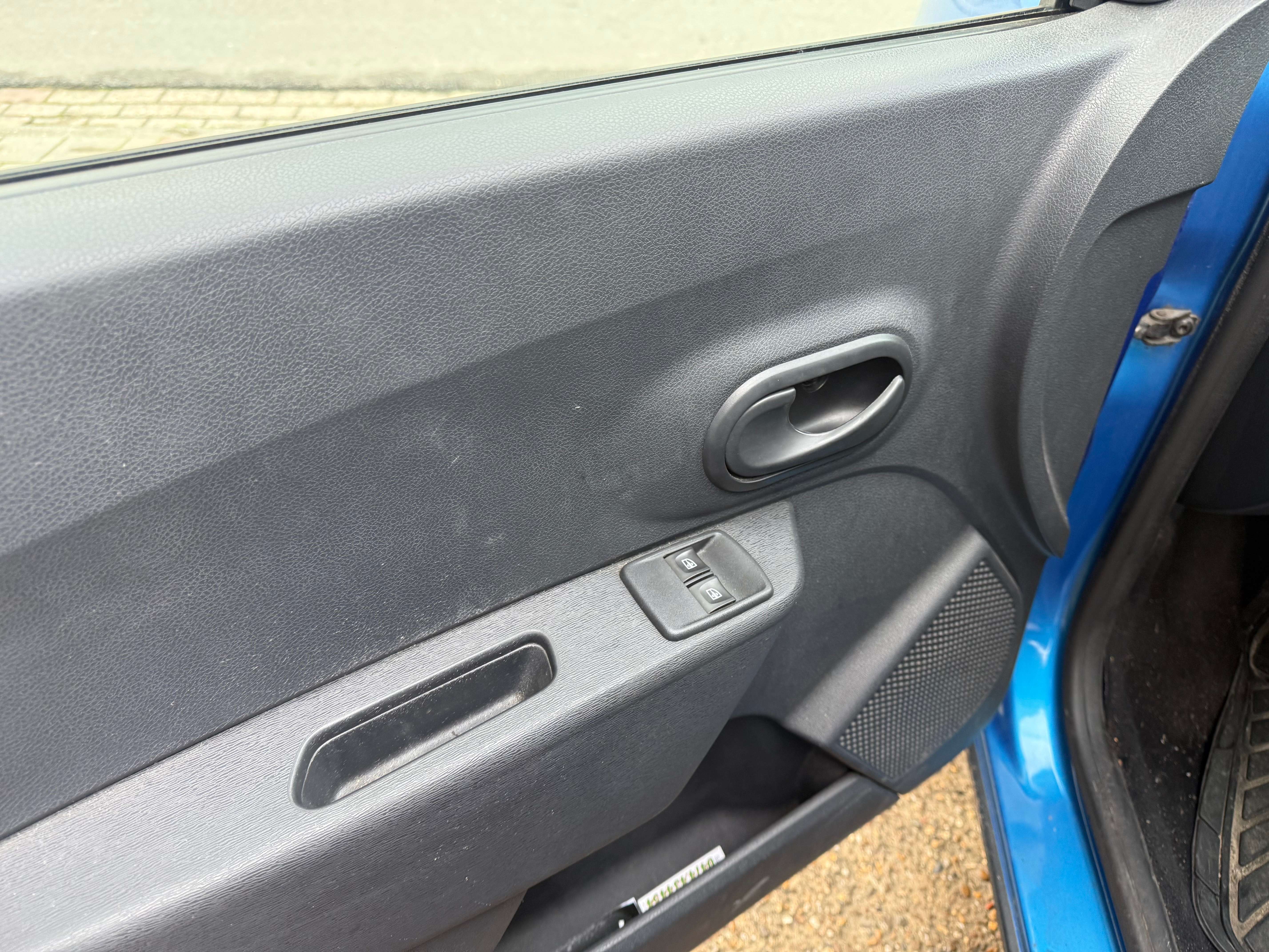 Dacia Dokker 1.2I Stepway Edition | Navi | PDC | Airco | Cruise | Bluetooth