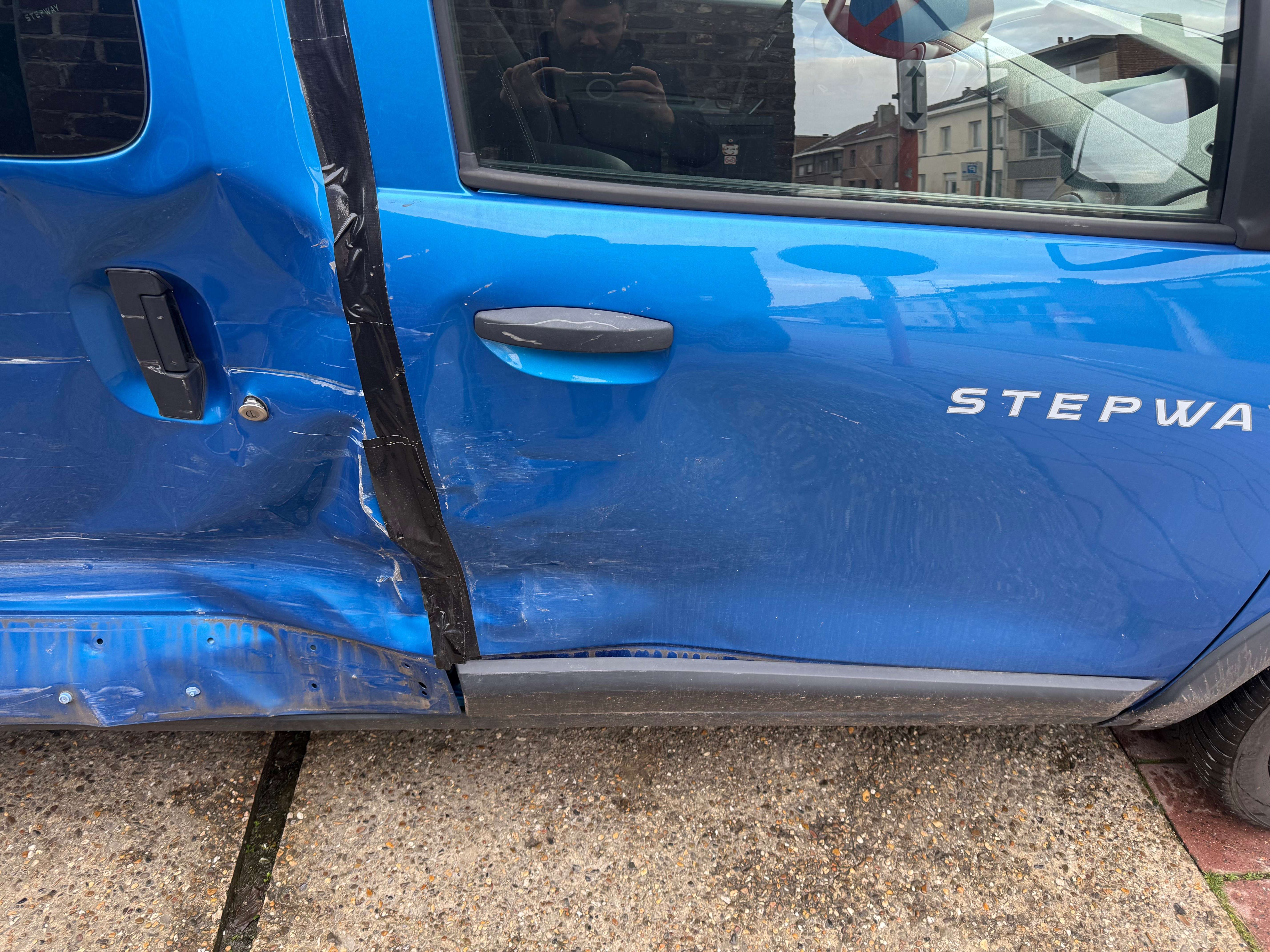 Dacia Dokker 1.2I Stepway Edition | Navi | PDC | Airco | Cruise | Bluetooth