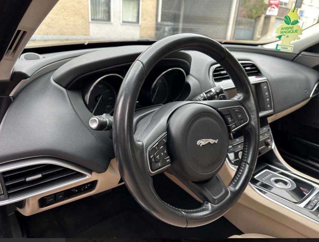 Jaguar XE 2.0 D EDITION PRESTIGE