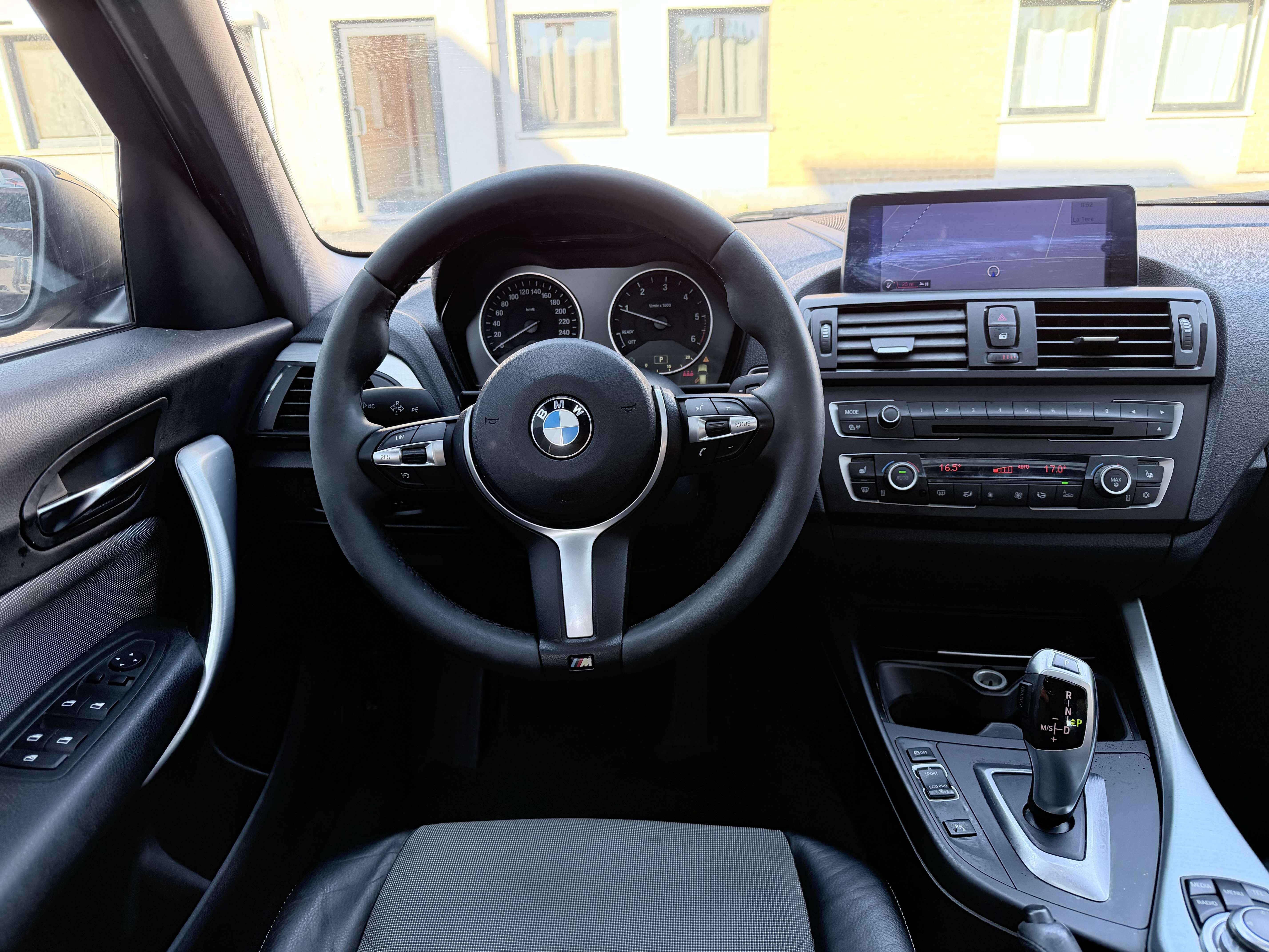 BMW 118 OPEN DAK | AUTOMAAT | NAVI | ZETEL VERWARMING